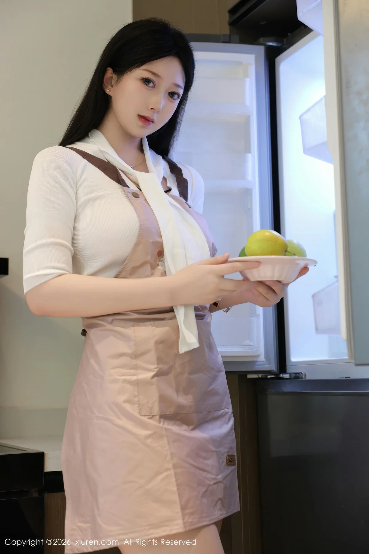 XiuRen 秀人 No.11207 奶思兔巨乳首套写真紫色包臀裙 - 10