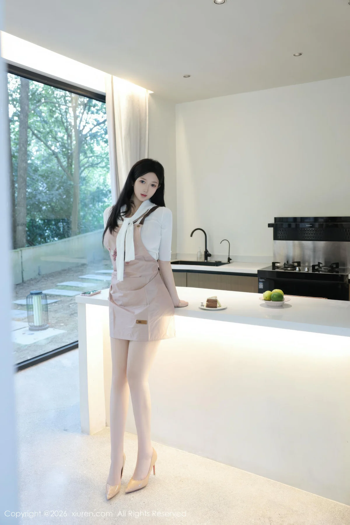 XiuRen 秀人 No.11207 奶思兔巨乳首套写真紫色包臀裙 - 6