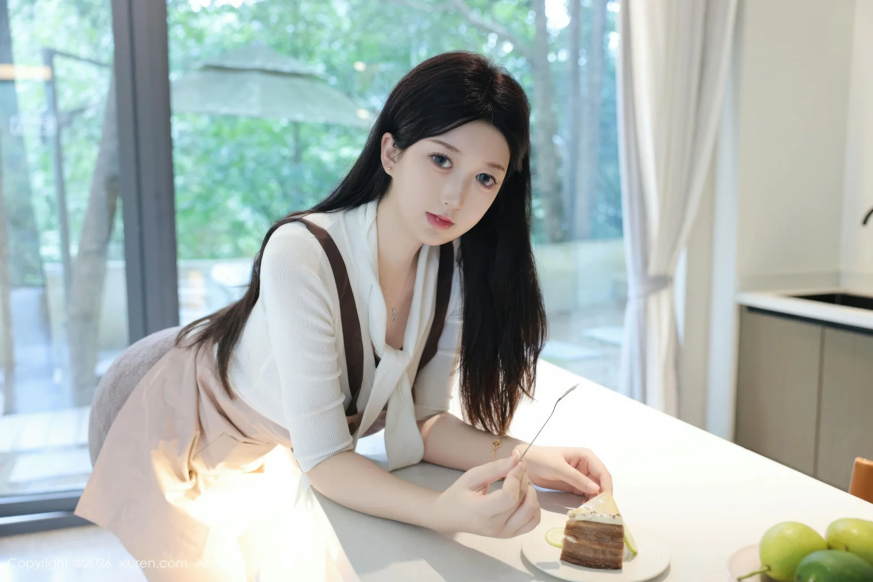 XiuRen 秀人 No.11207 奶思兔巨乳首套写真紫色包臀裙 - 9