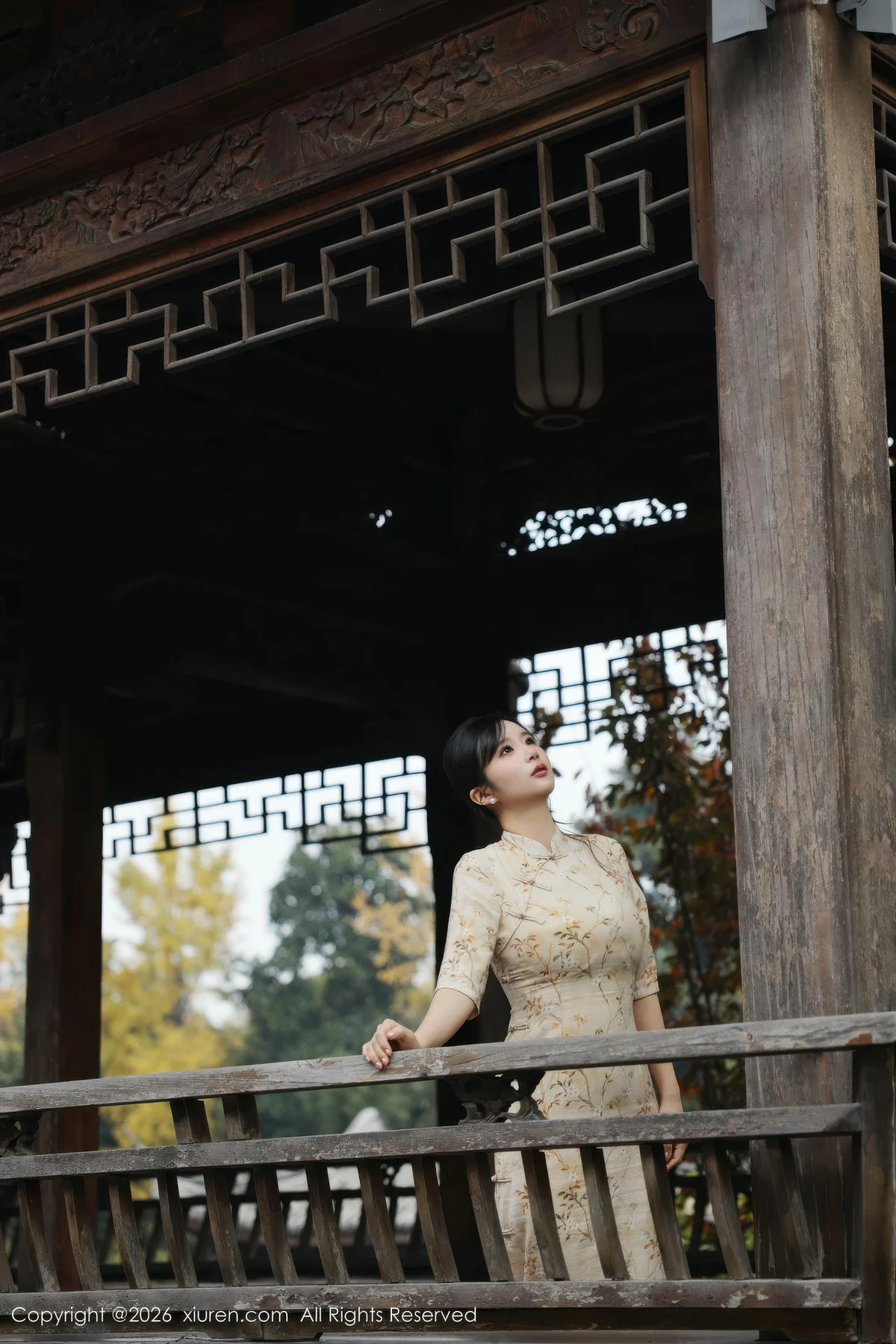 XiuRen 秀人 No.11214 小肉肉咪 浅黄色旗袍户外 - 5