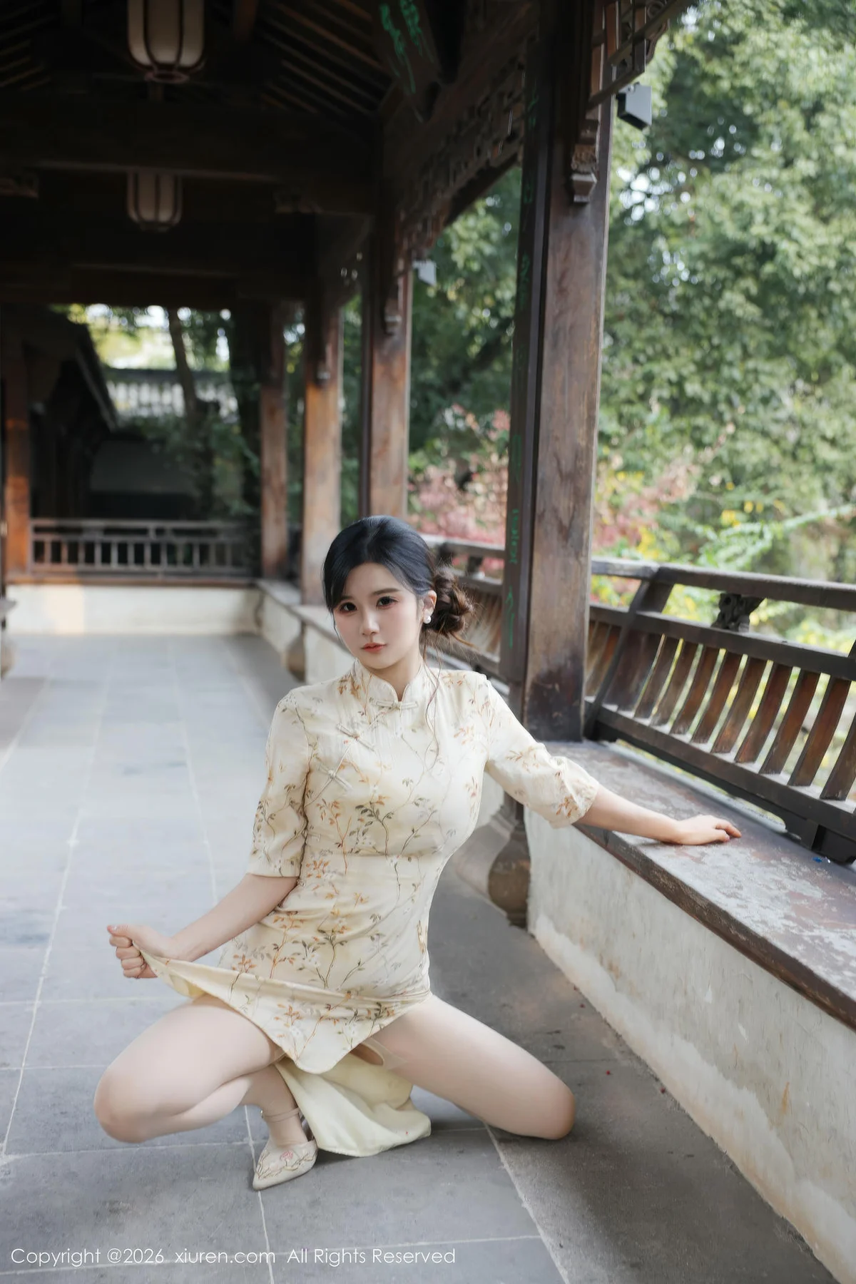 XiuRen 秀人 No.11214 小肉肉咪 浅黄色旗袍户外 - 7