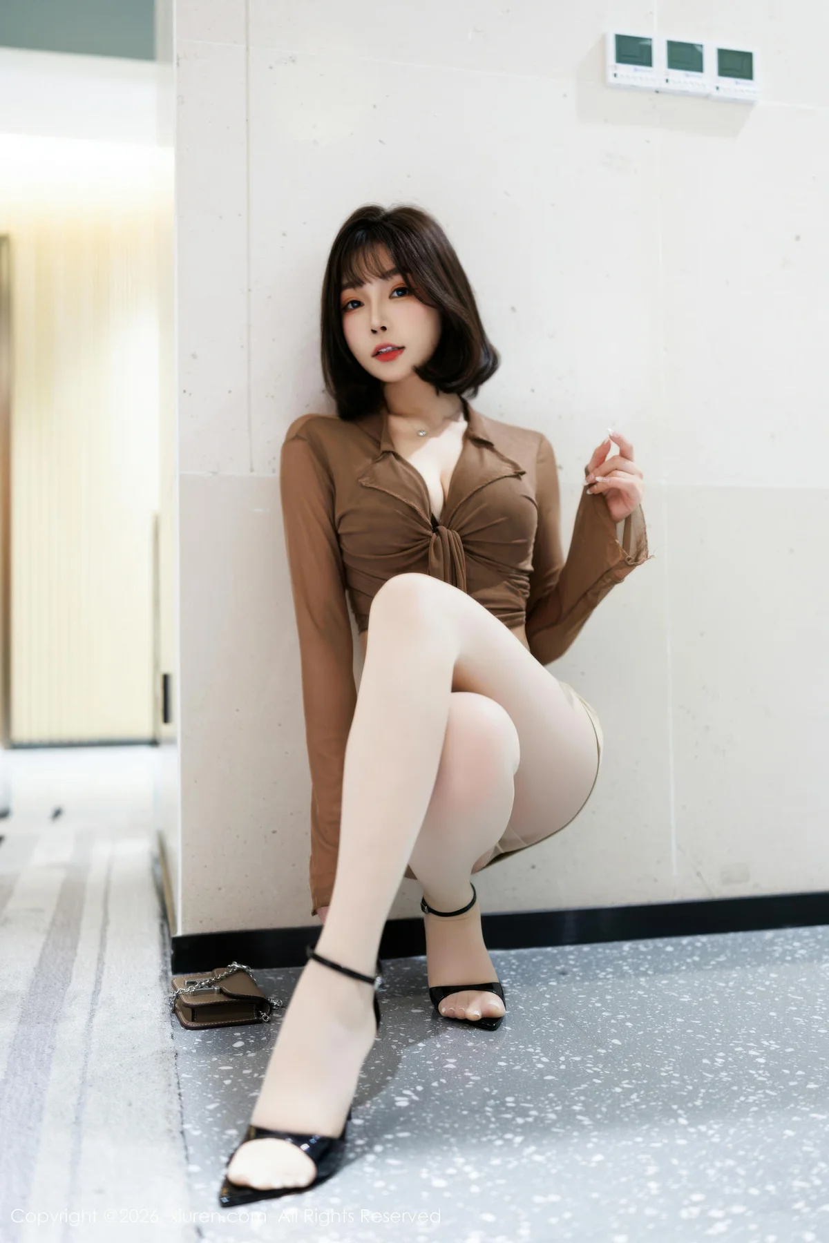 XiuRen 秀人 No.11225 莉芝荔枝深色内衣白丝 - 8