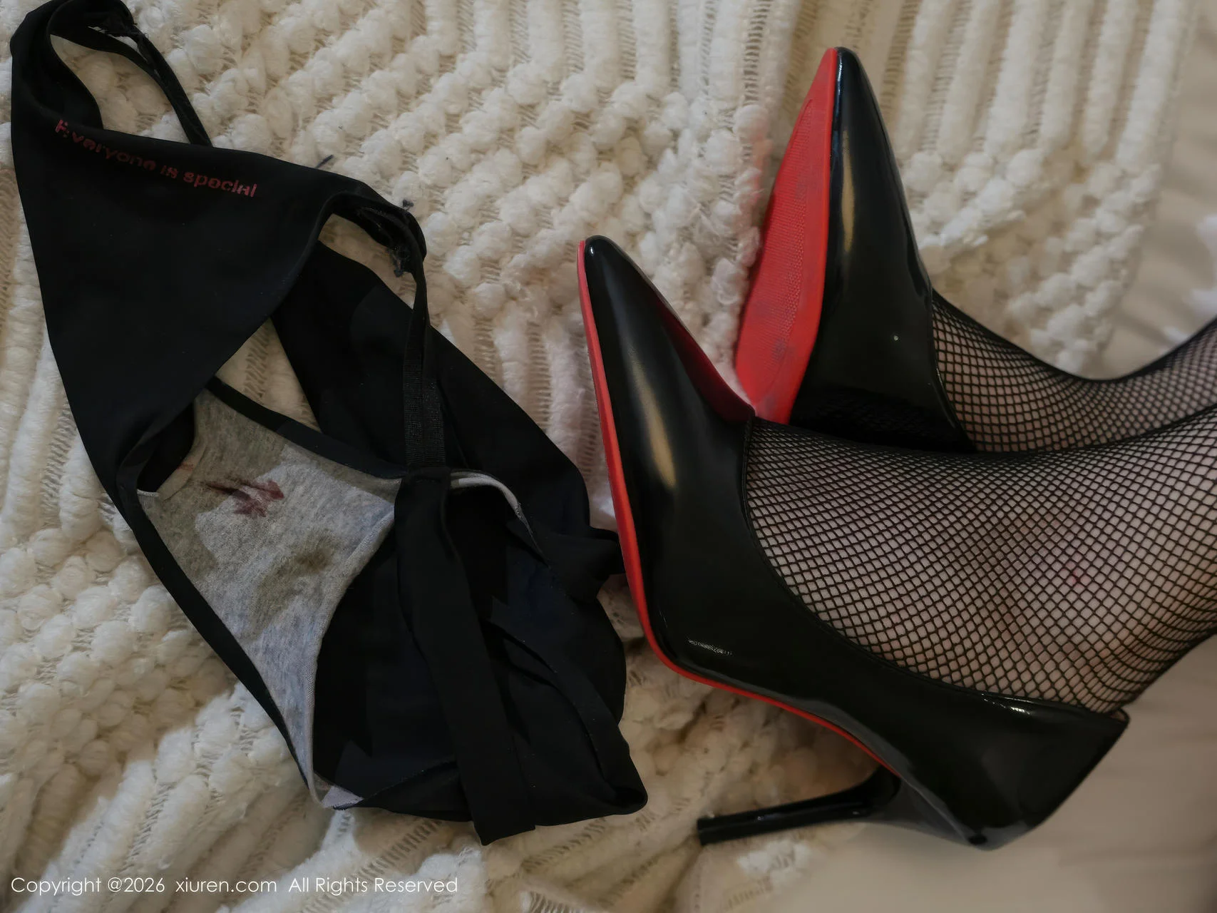 XiuRen 秀人 No.11227 沈蜜儿黑色情趣内衣爆乳 - 5