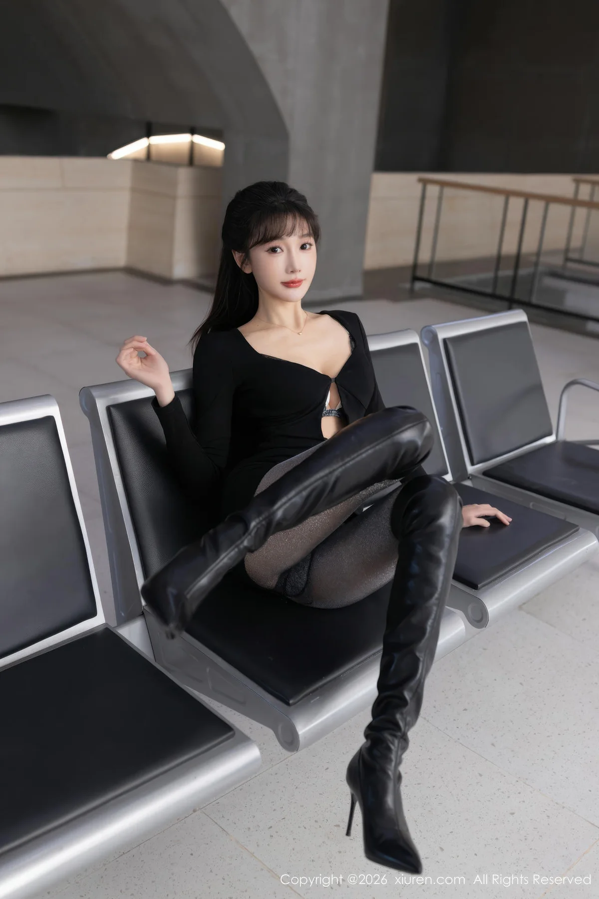 XiuRen 秀人 No.11236 陆萱萱 黑色皮靴魅惑黑丝 - 3