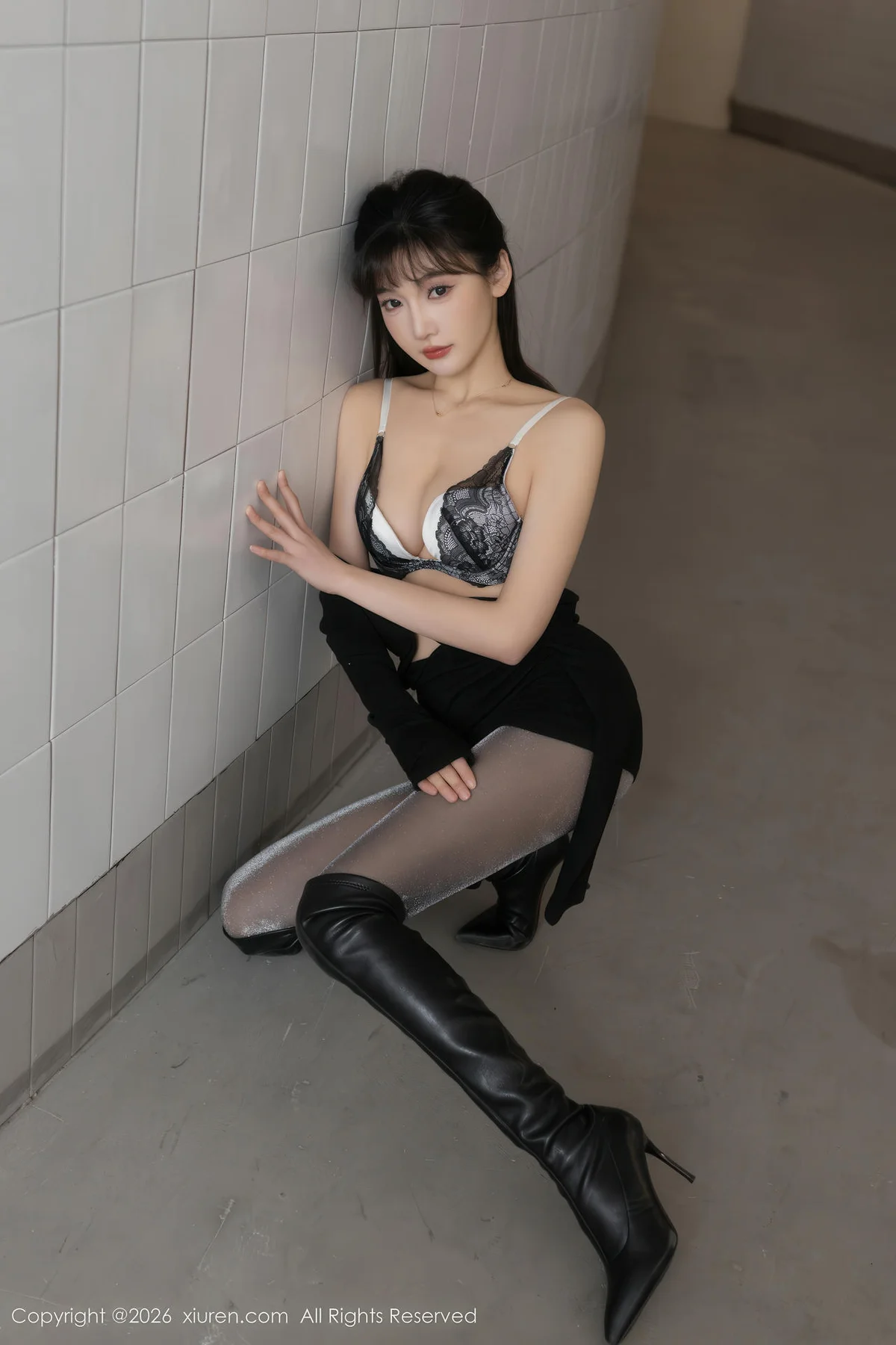 XiuRen 秀人 No.11236 陆萱萱 黑色皮靴魅惑黑丝 - 8