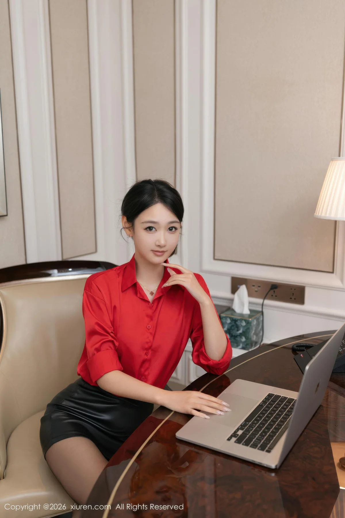 XiuRen 秀人 No.11249 唐安琪 红色OL服饰 - 1