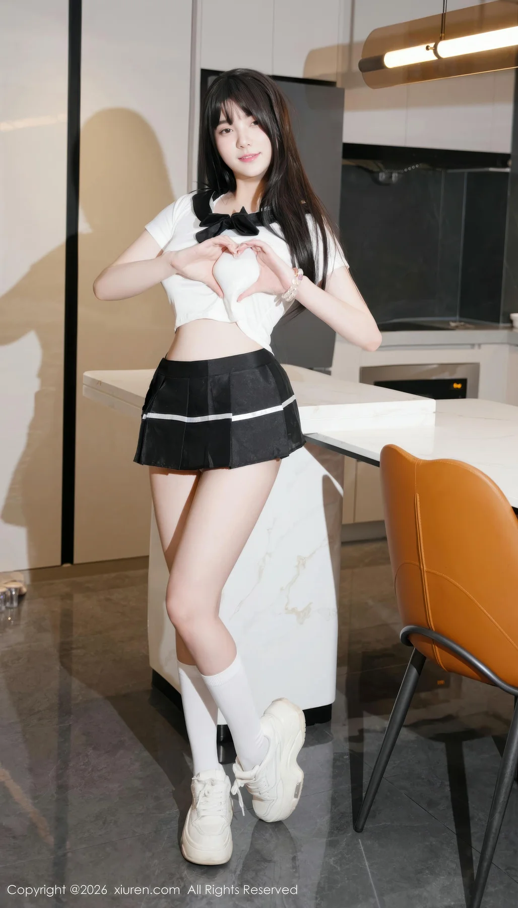 XiuRen 秀人 No.11256 软情 清纯少女黑色短裙 - 5