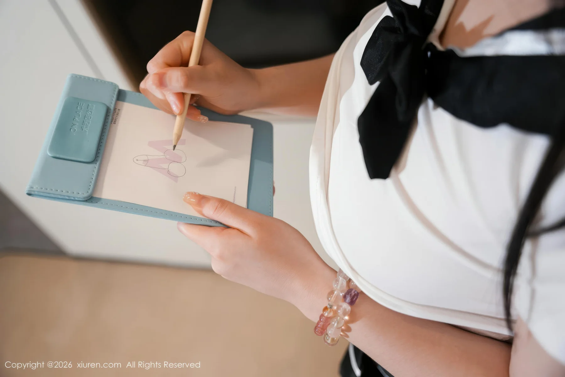 XiuRen 秀人 No.11256 软情 清纯少女黑色短裙 - 5