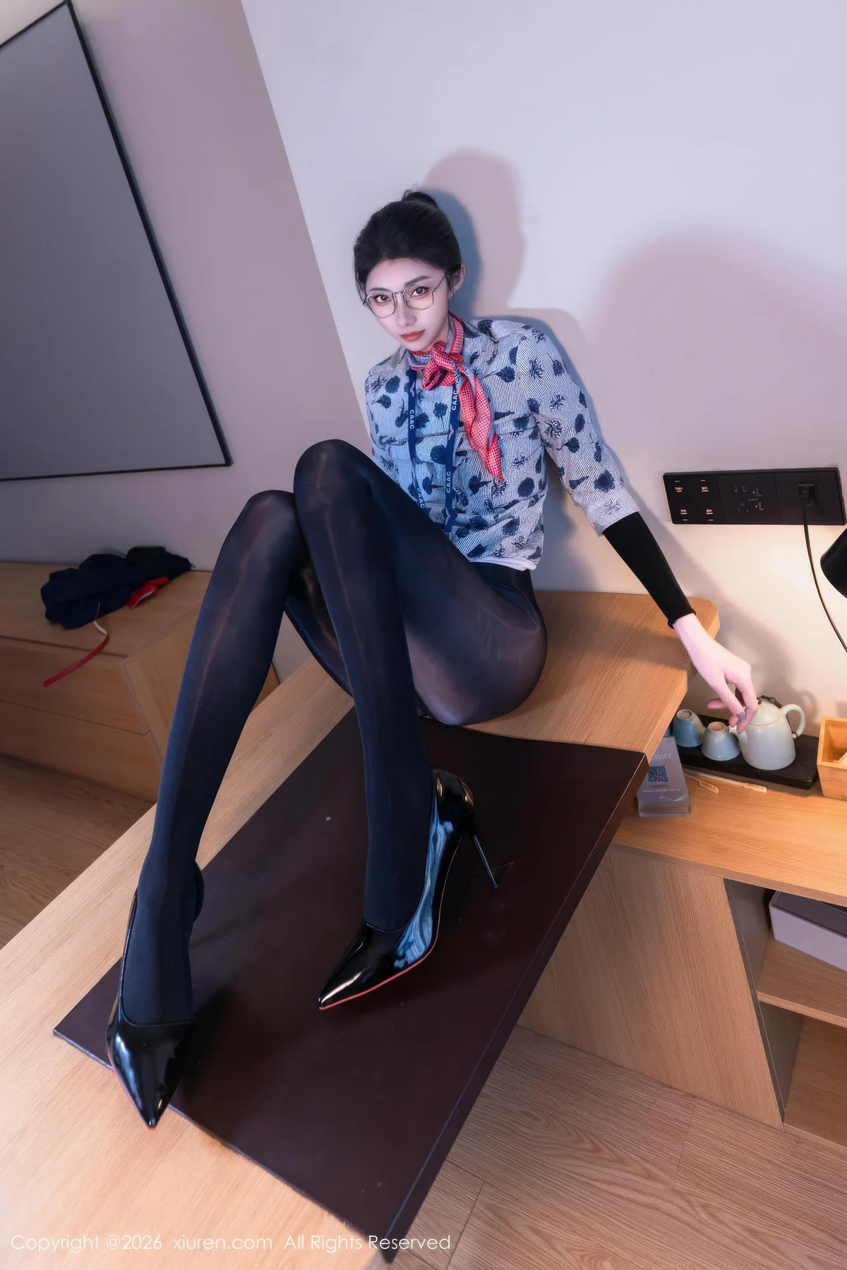 XiuRen 秀人 No.11276 vanessa首套写真空姐制服发布 - 1