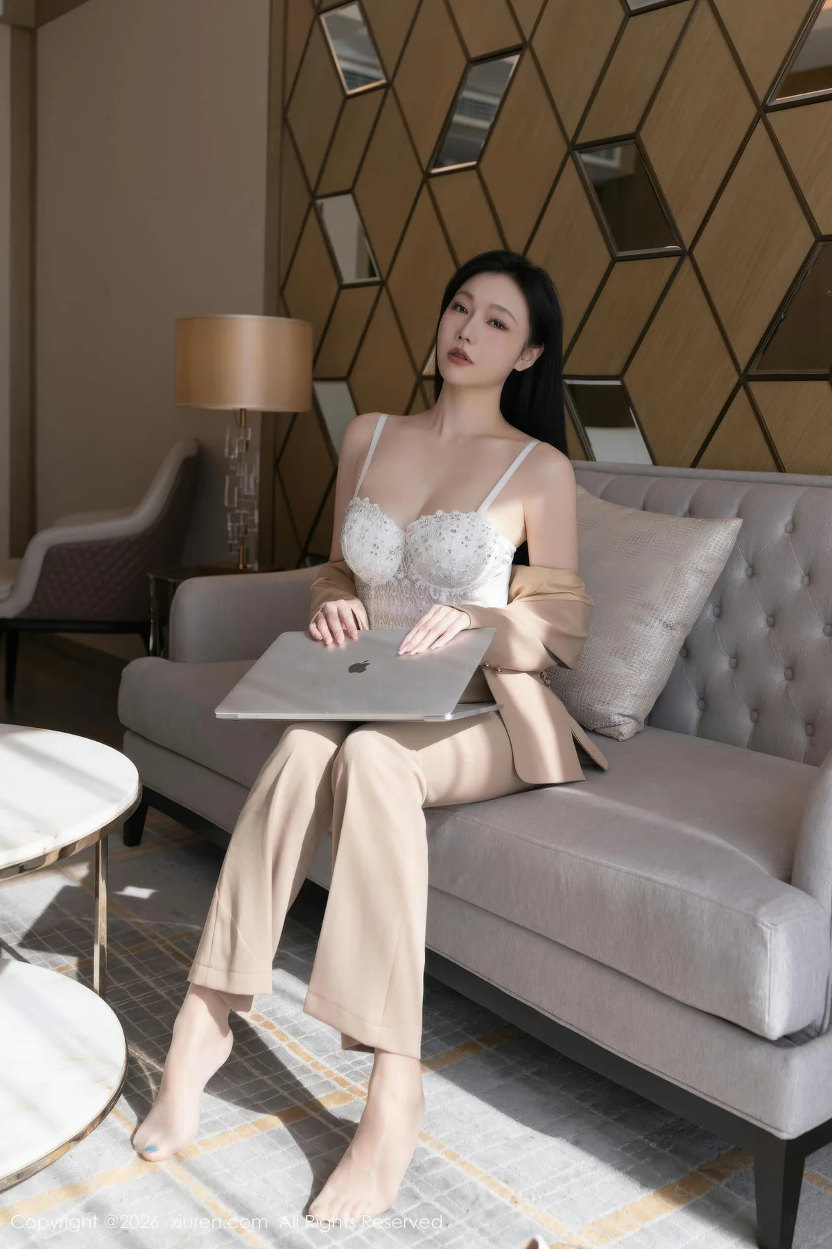 XiuRen 秀人 No.11282 安然anran 米色西服肉丝 - 4