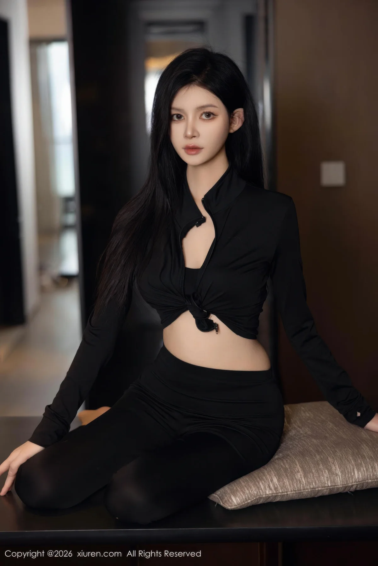 XiuRen 秀人 No.11283 沈如斯诱人肉色丝袜 - 2