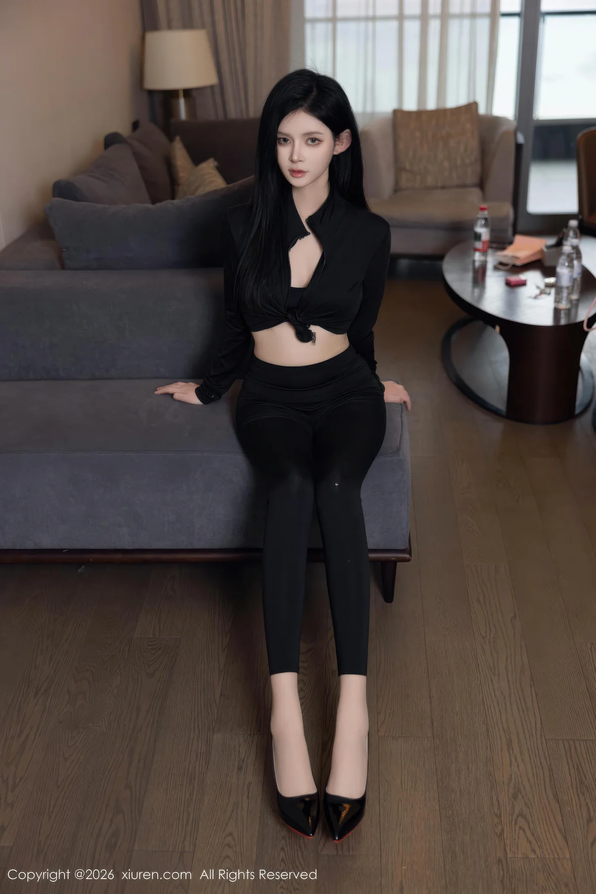 XiuRen 秀人 No.11283 沈如斯诱人肉色丝袜 - 1