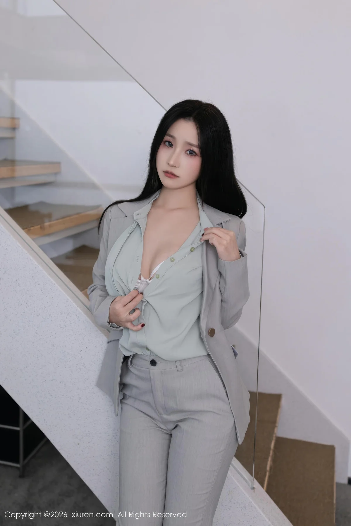 XiuRen 秀人 No.11285 杏子Yada 灰色OL服饰 - 10