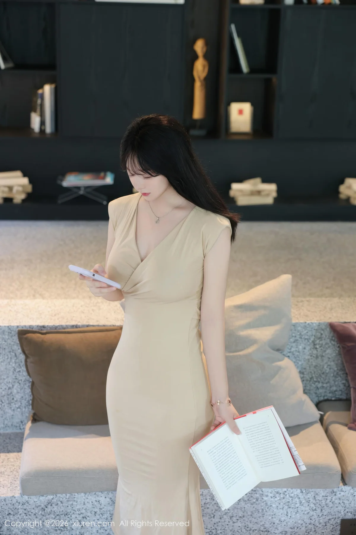 XiuRen 秀人 No.11288 奶思兔浅色小妈裙 - 5