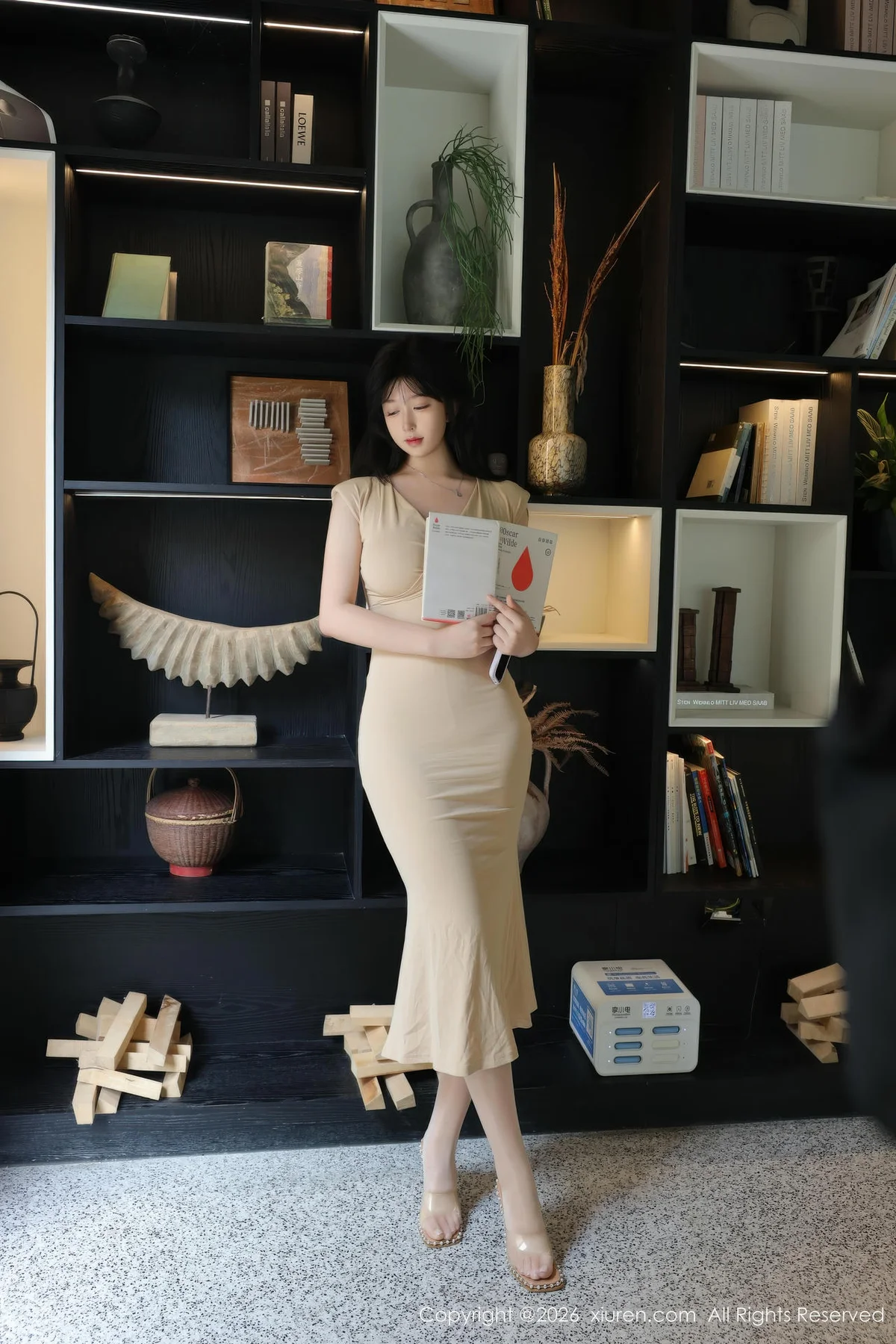 XiuRen 秀人 No.11288 奶思兔浅色小妈裙 - 3