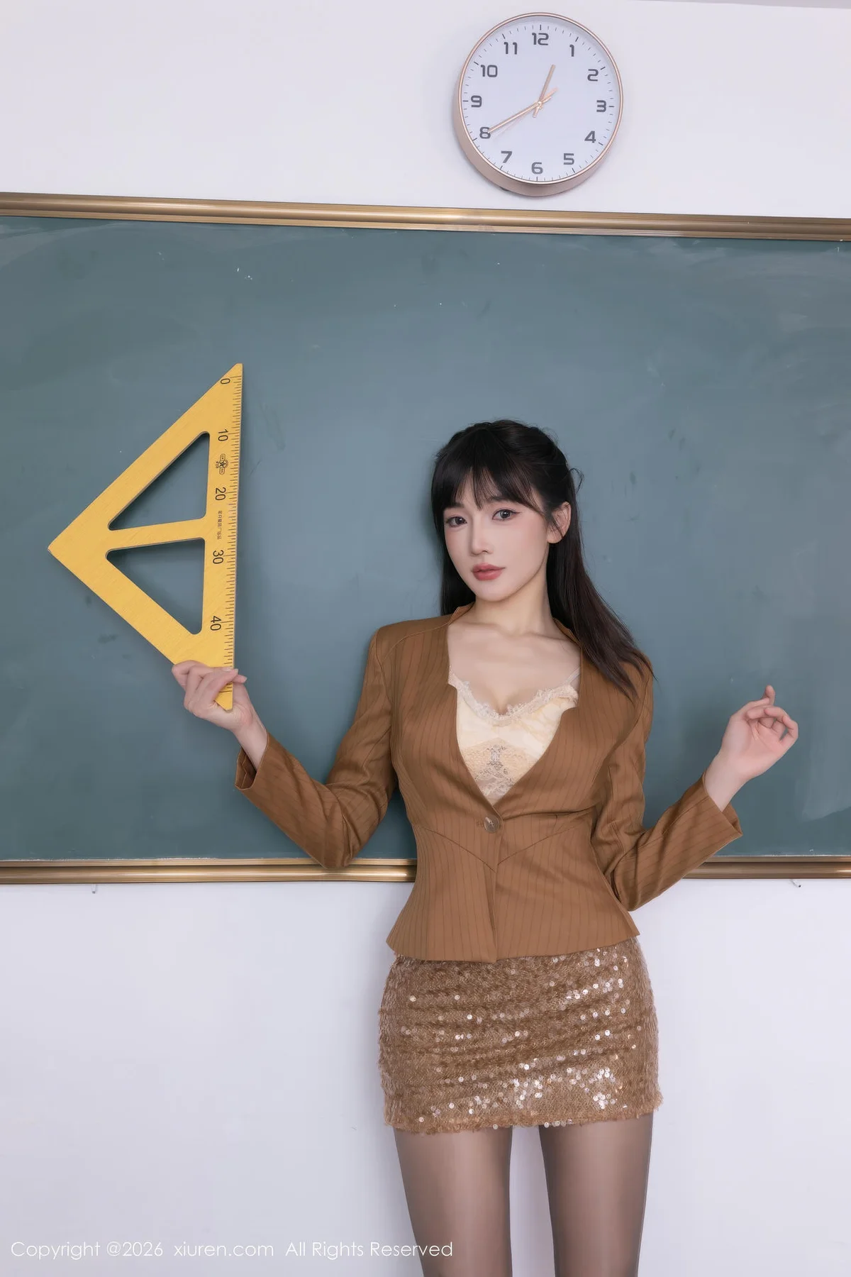 XiuRen 秀人 No.11295 陆萱萱教室短裙制服西服 - 5