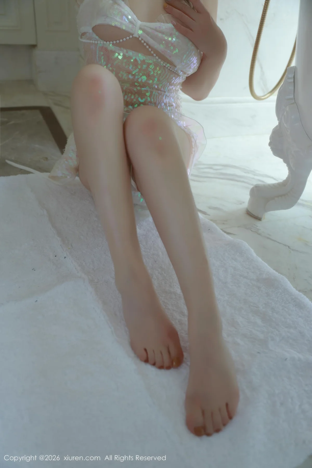 XiuRen 秀人 No.11298 小薯条nienie 浅色情趣服饰 - 3