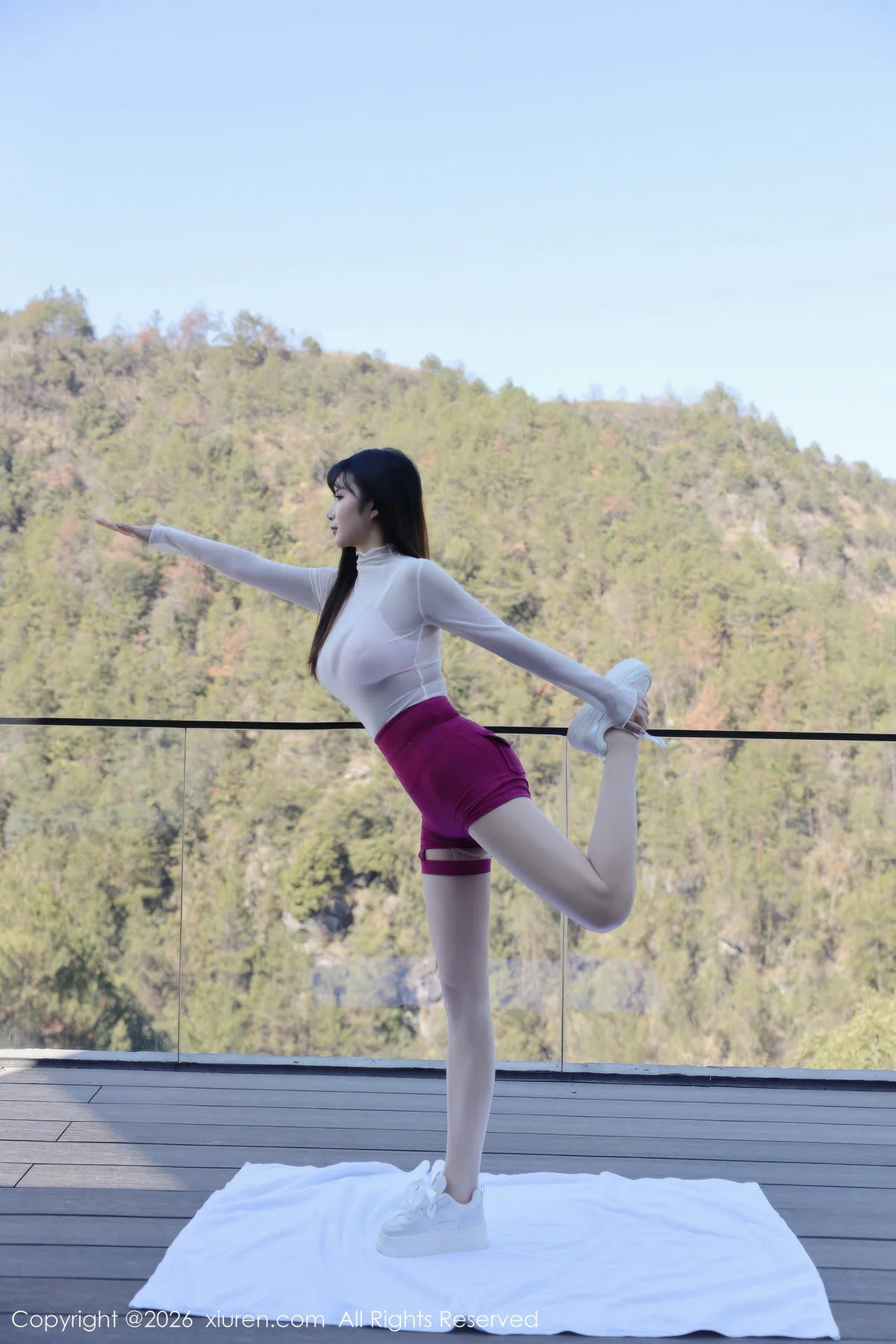 XiuRen 秀人 No.11305 小肉肉咪 童颜巨乳户外比基尼 - 8