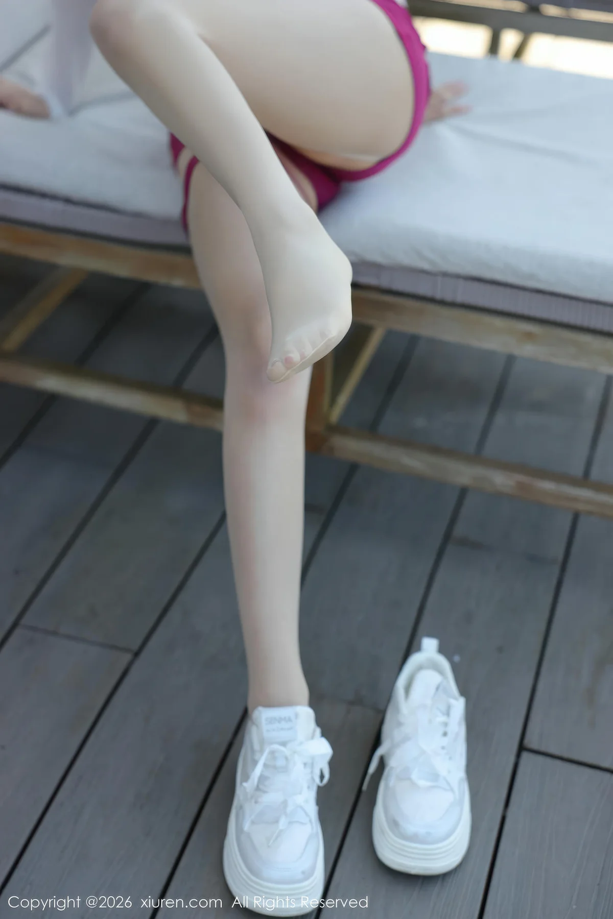 XiuRen 秀人 No.11305 小肉肉咪 童颜巨乳户外比基尼 - 4