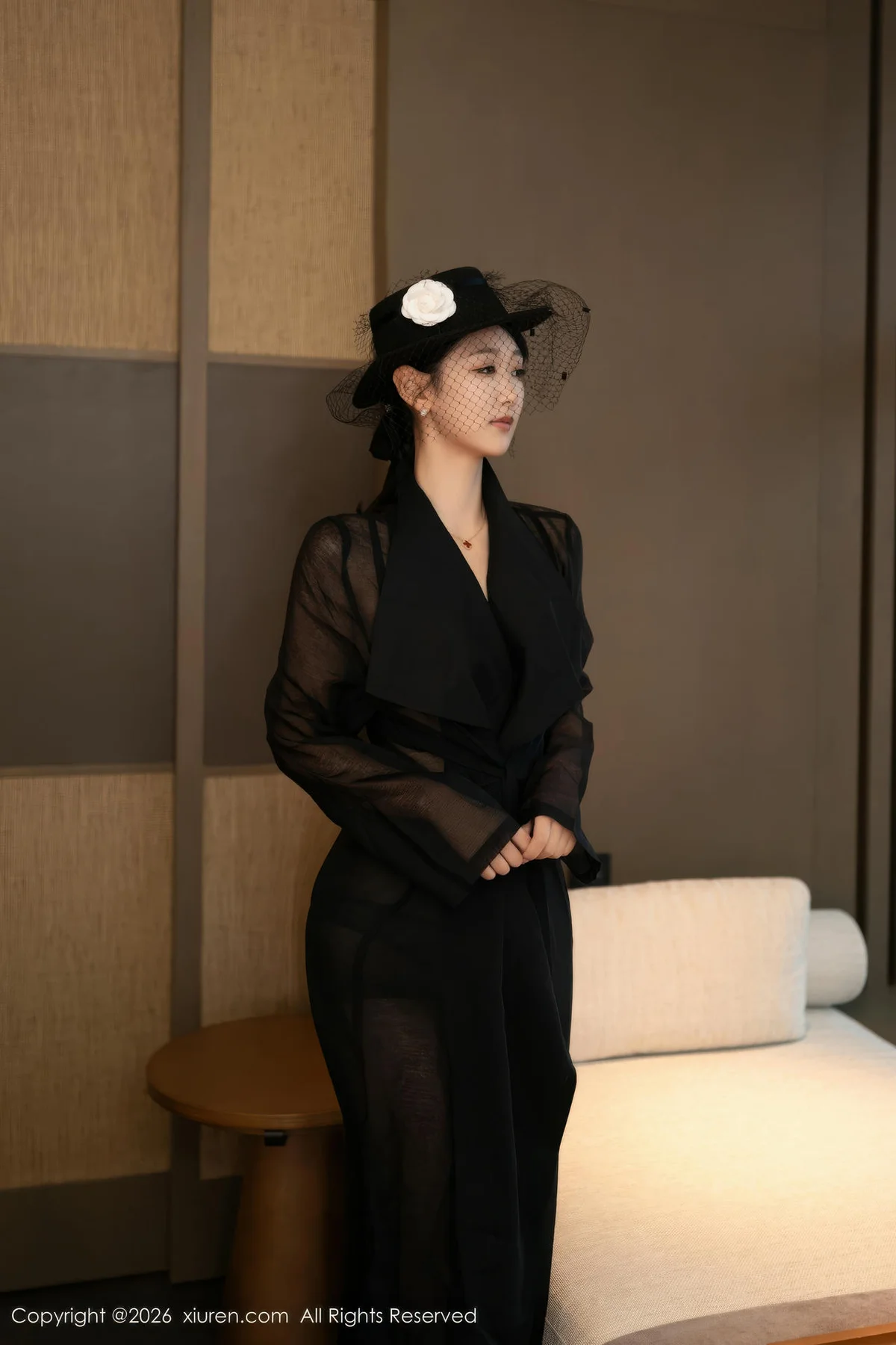 XiuRen 秀人 No.11309 唐安琪 黑丝翘臀ol丝袜 - 1