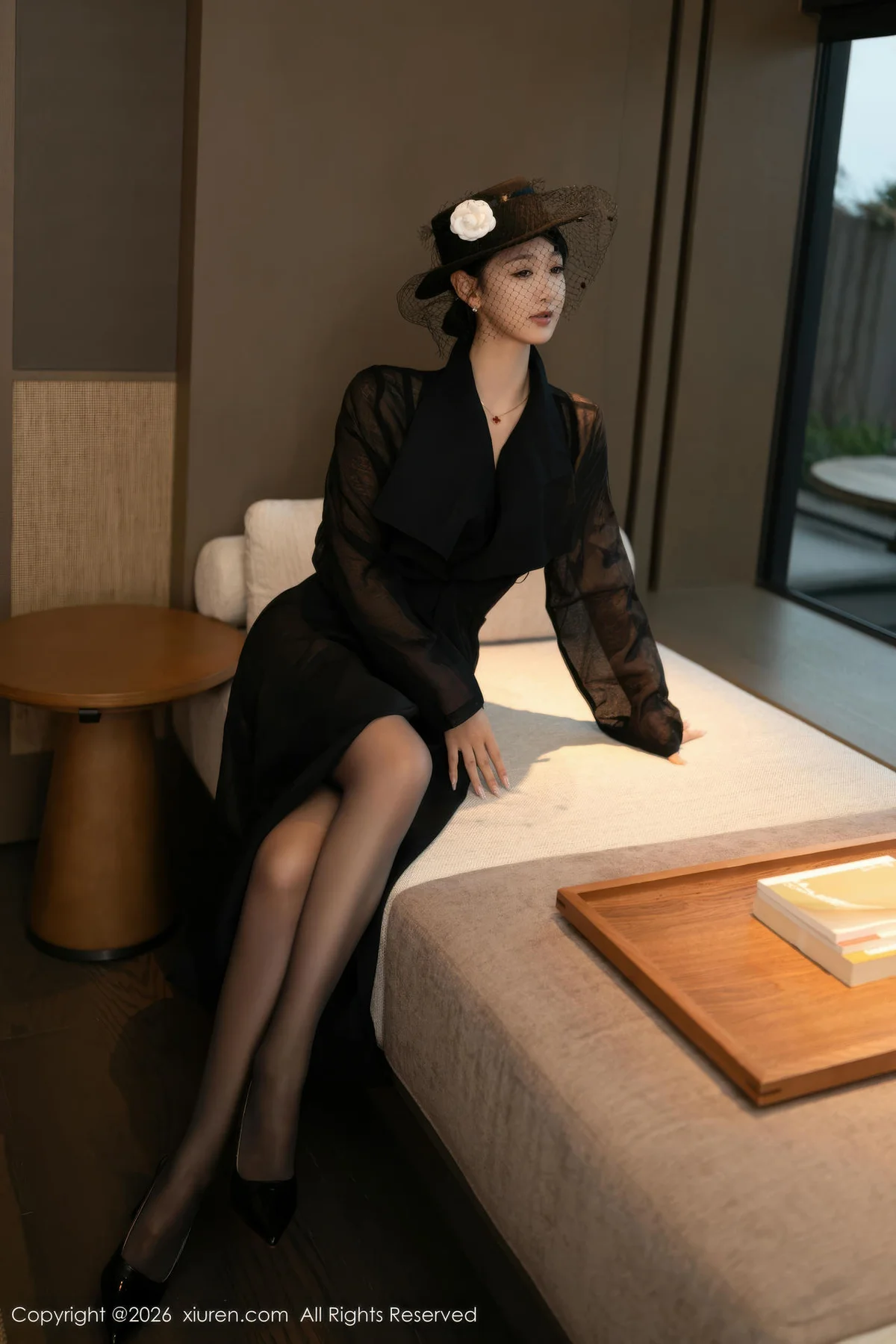 XiuRen 秀人 No.11309 唐安琪 黑丝翘臀ol丝袜 - 3