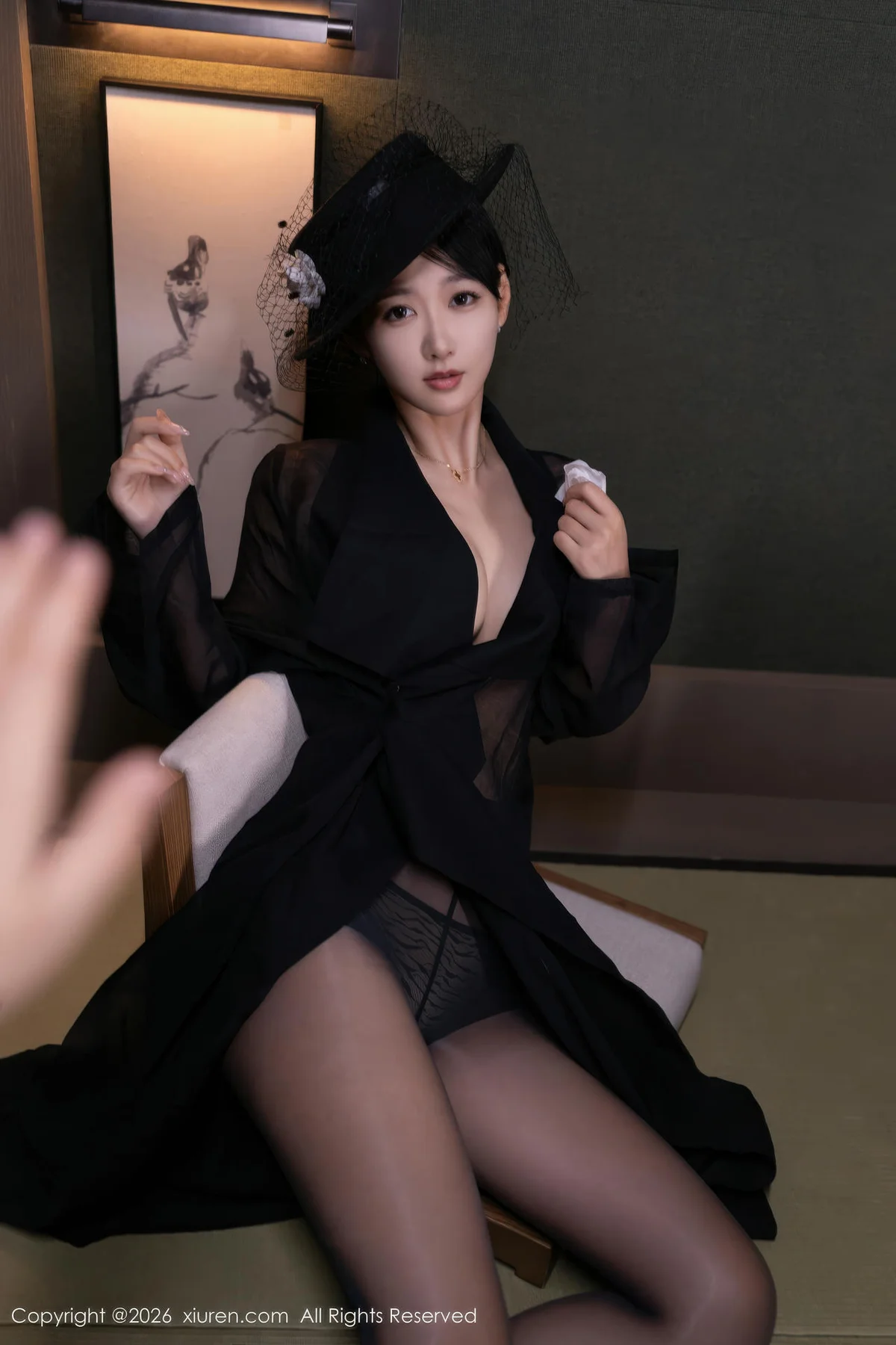 XiuRen 秀人 No.11309 唐安琪 黑丝翘臀ol丝袜 - 1