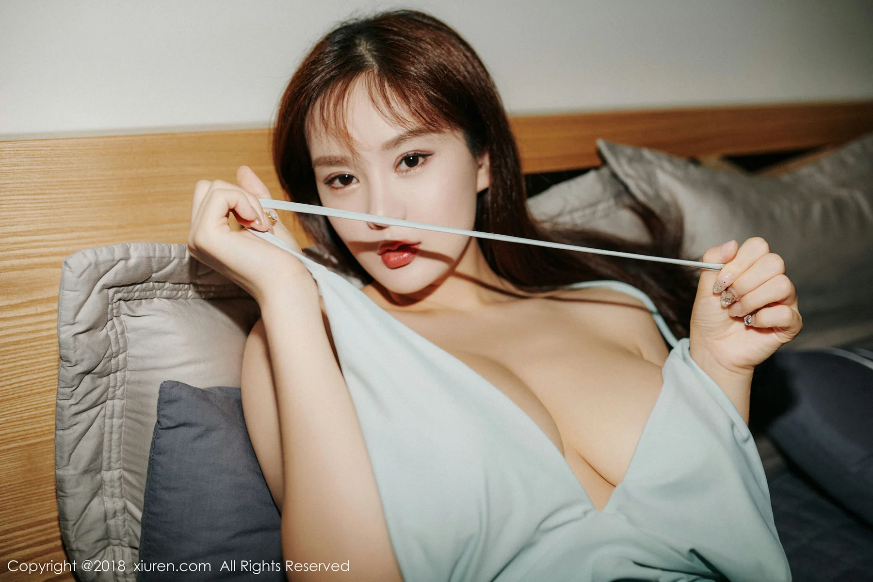 XiuRen 秀人 No.1216 易阳Silvia 巨乳奶霸美女 - 10