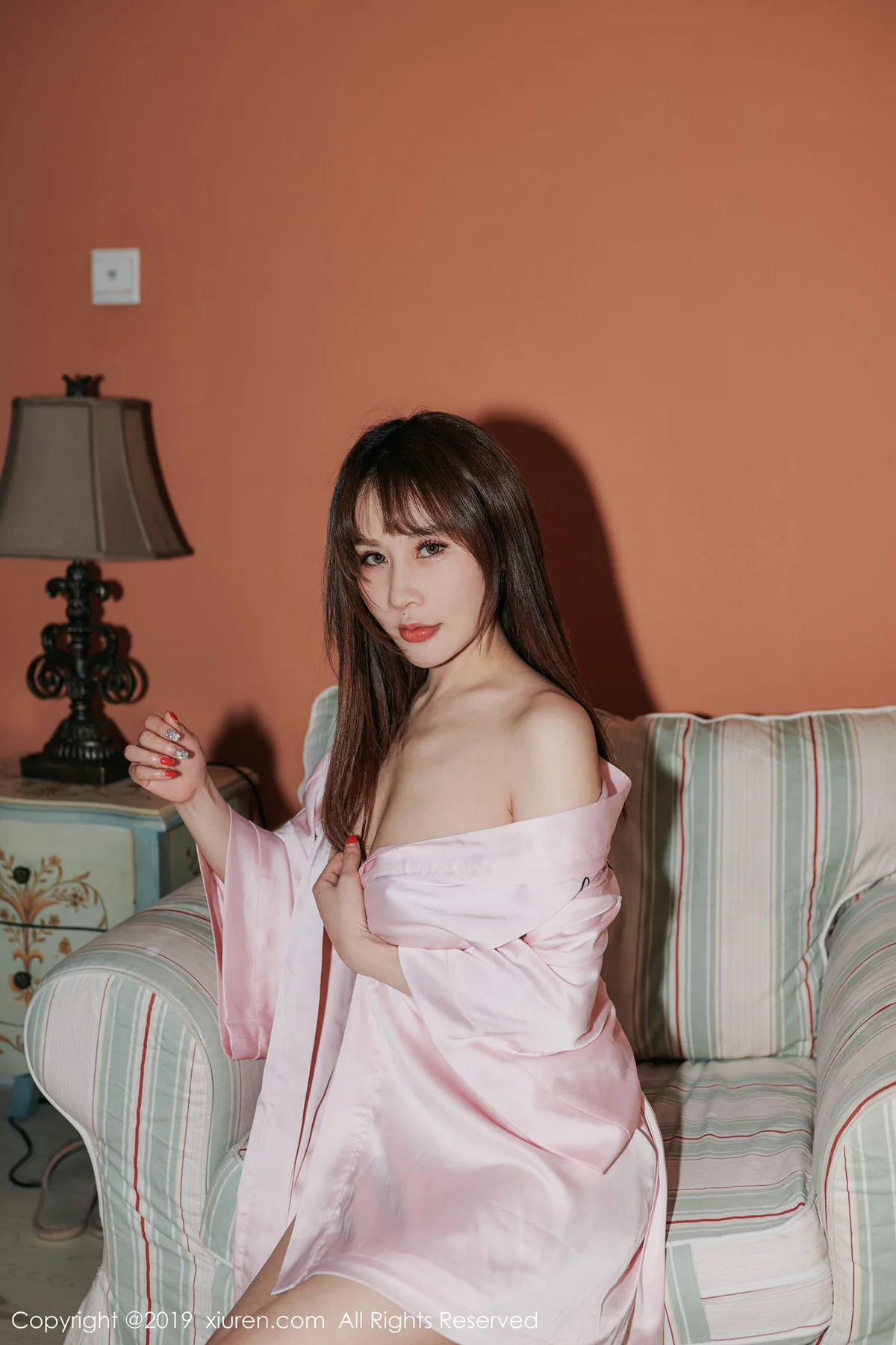 XiuRen 秀人 No.1422 苏可儿 妩媚嫩模 - 1