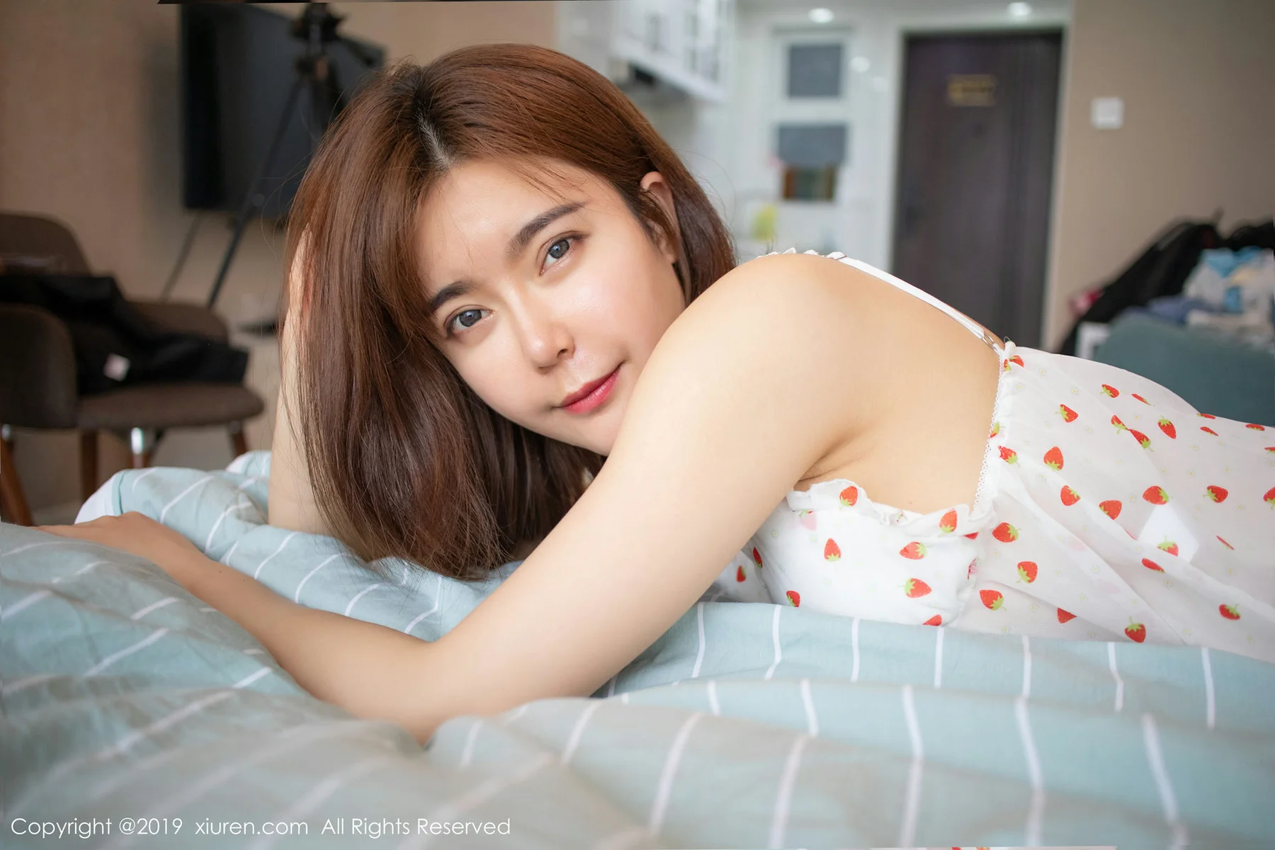 XiuRen 秀人 No.1471 youmi悠蜜 草莓内衣私房 - 10
