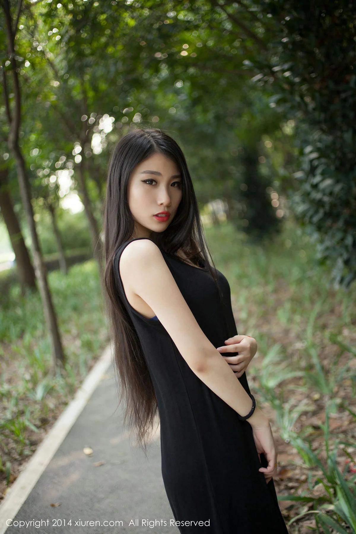 XiuRen 秀人 No.169 战姝羽Zina 56P/131M - 2