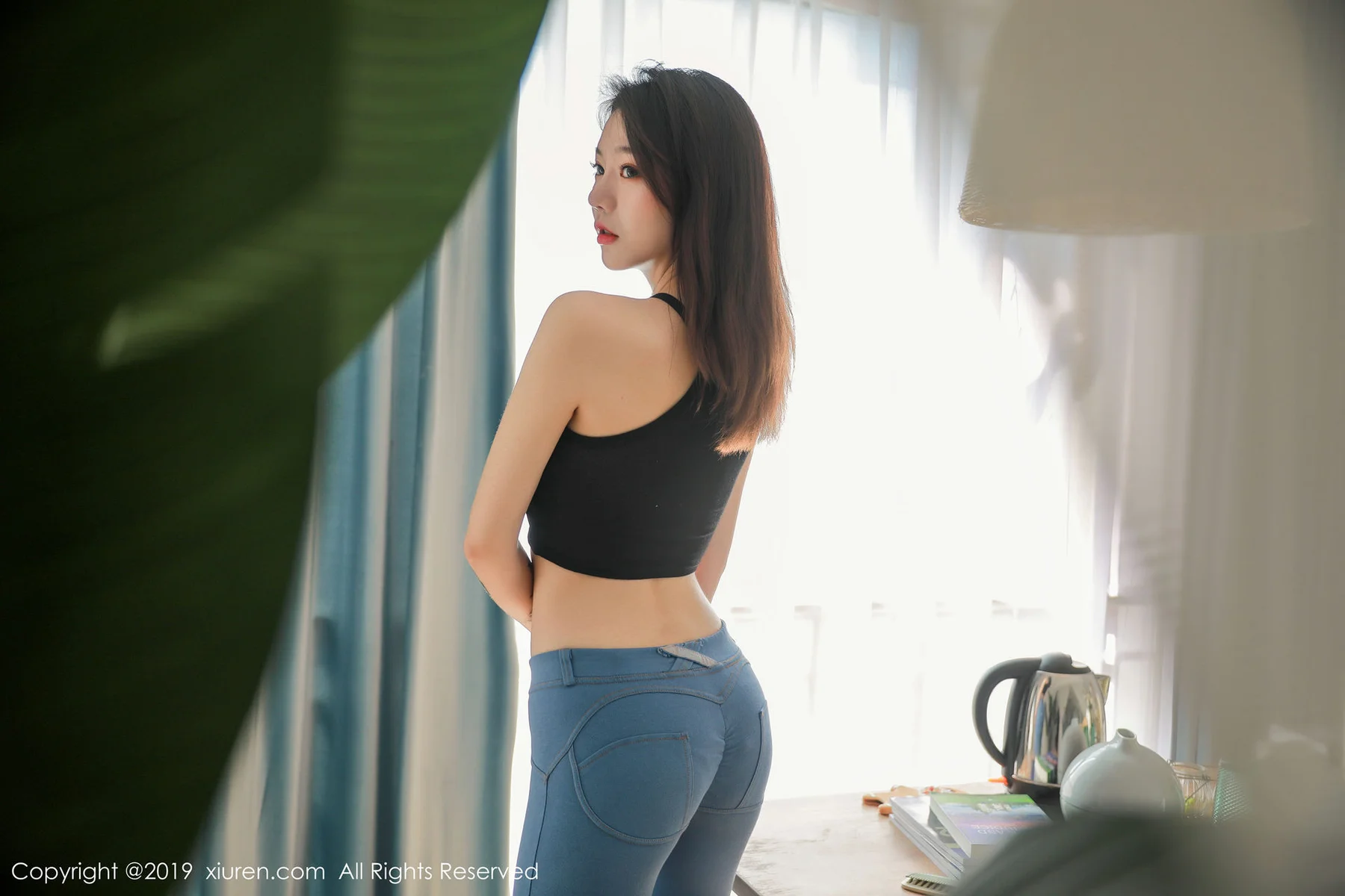 XiuRen 秀人 No.1698 酥胸美女 YUNDUOER_新写真 - 1