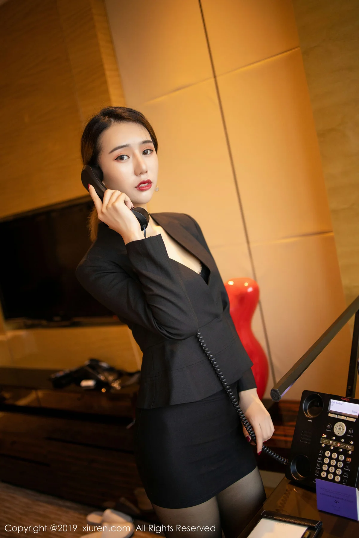 XiuRen 秀人 No.1706 79P黑丝秘书 BABY_柒 - 3