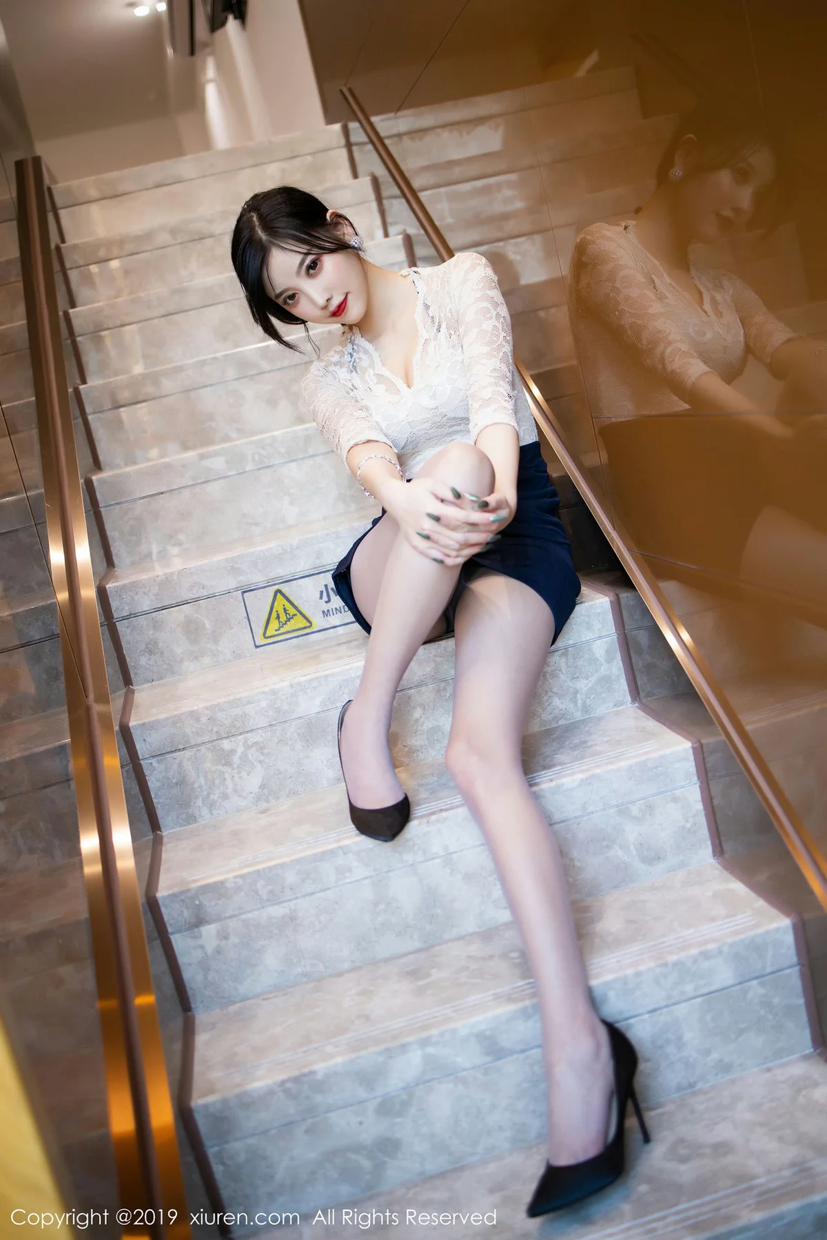 XiuRen 秀人 No.1717 杨晨晨71P吊裙内衣蕾丝美腿 - 10