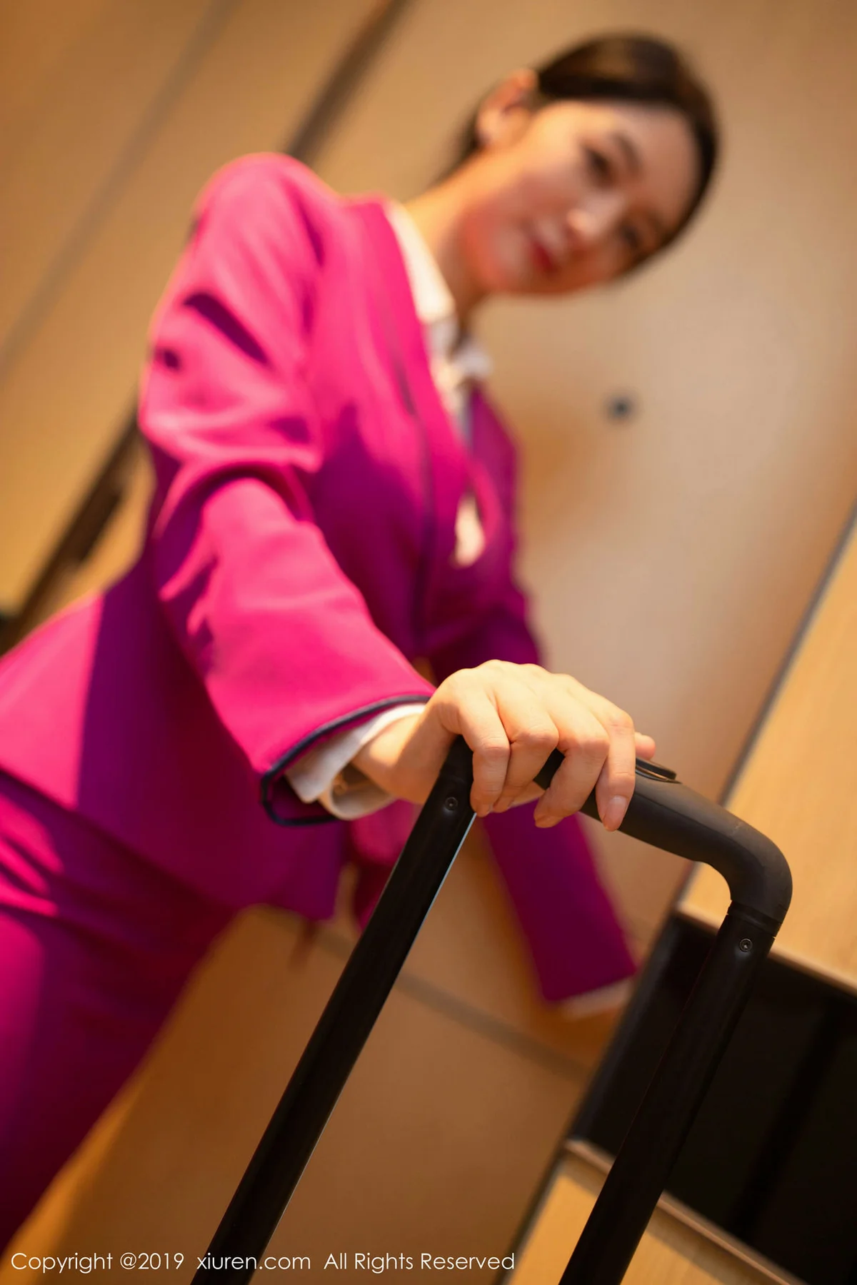 XiuRen 秀人 No.1799 空姐制服100P Angela小热巴性感写真 - 2