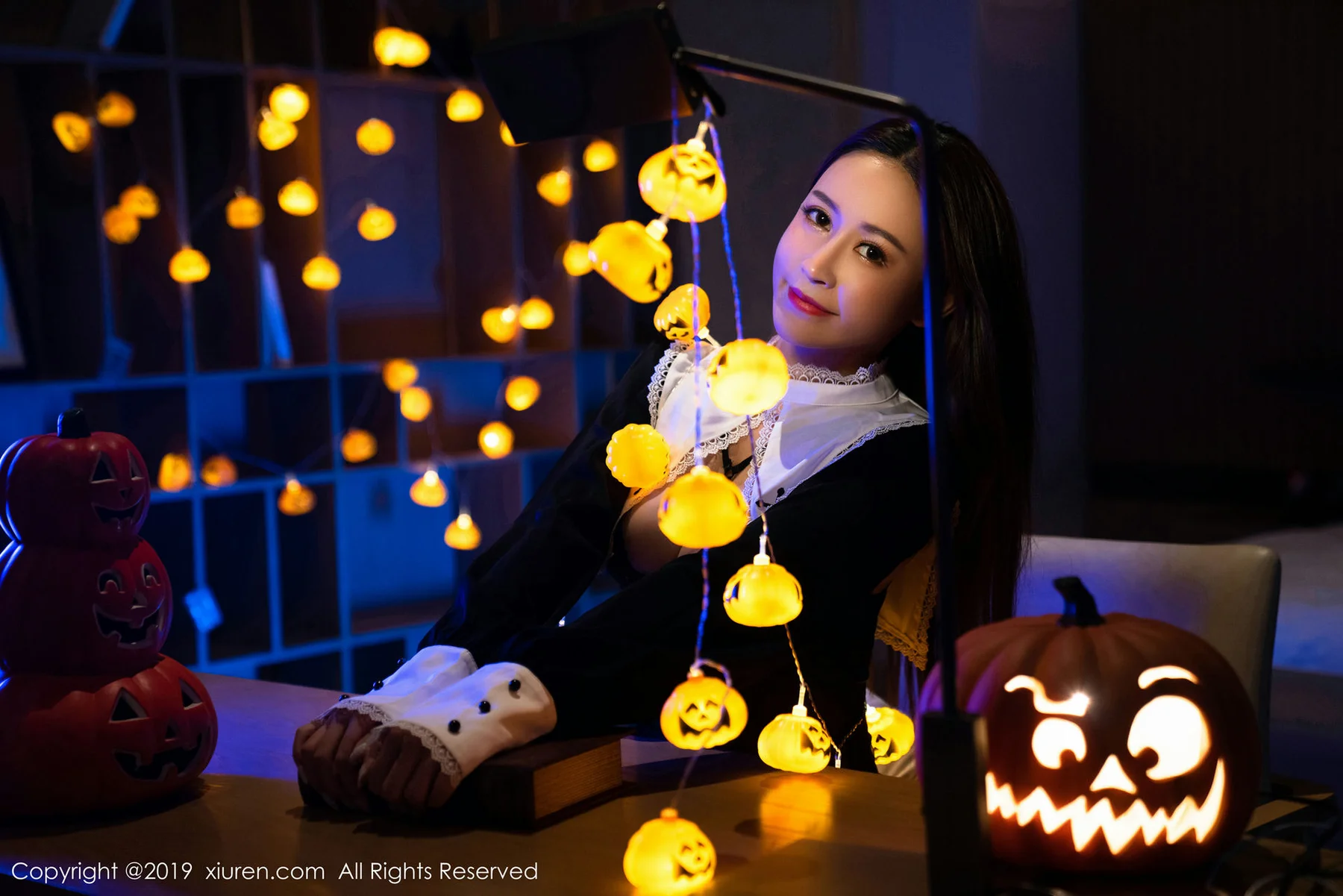 XiuRen 秀人 No.1802 新人模特 周井空首套写真 - 4