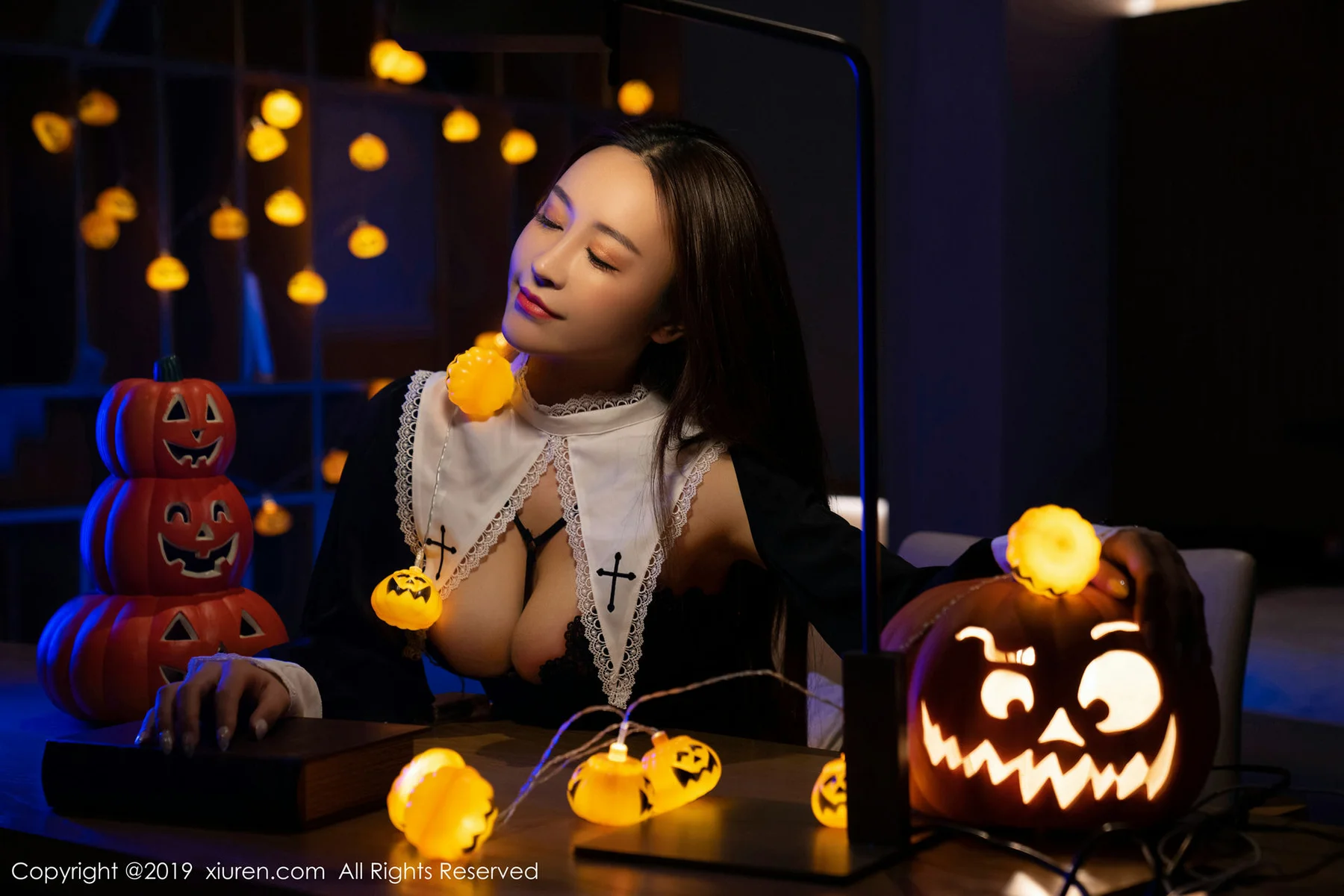 XiuRen 秀人 No.1802 新人模特 周井空首套写真 - 5