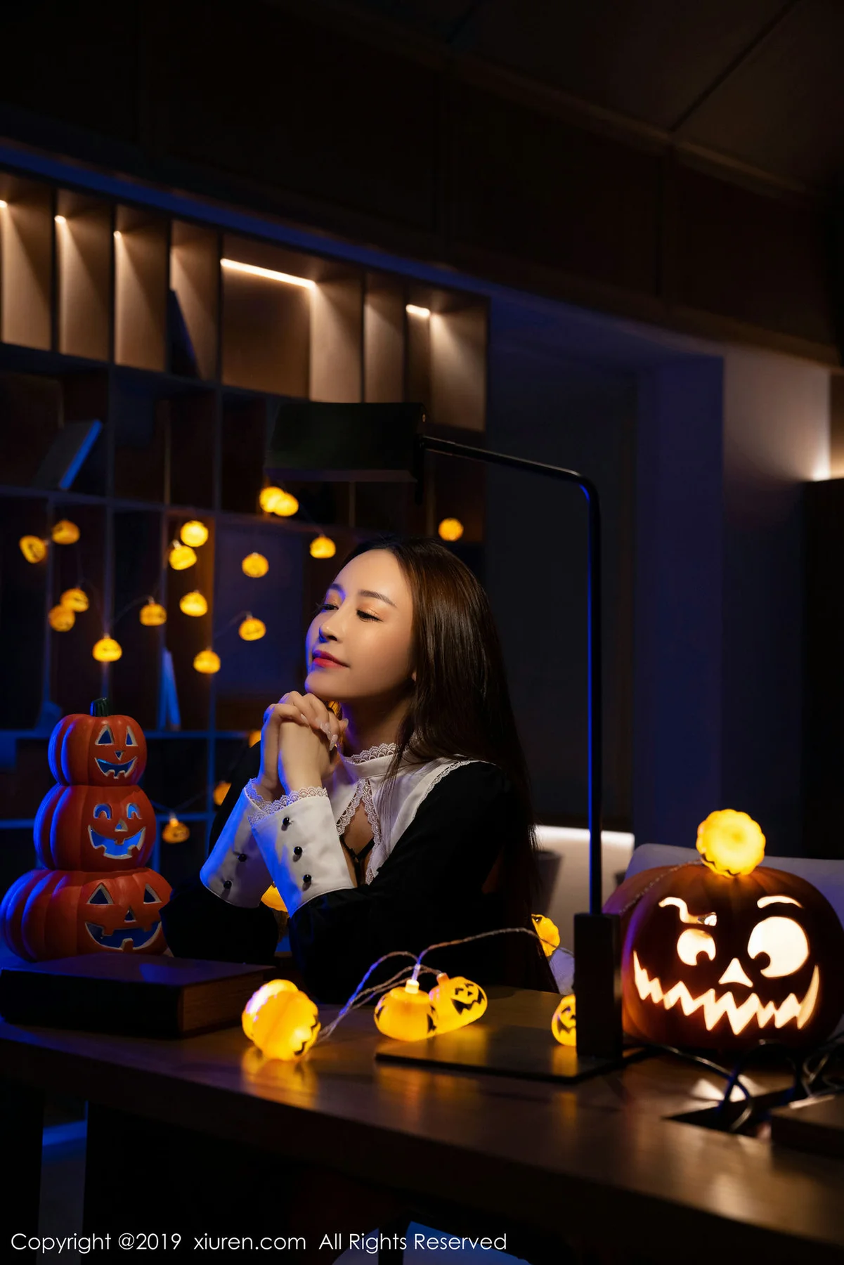 XiuRen 秀人 No.1802 新人模特 周井空首套写真 - 6