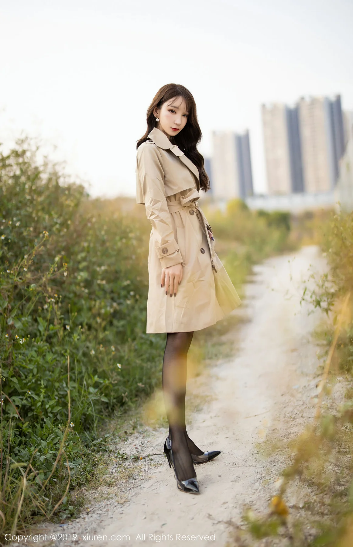 XiuRen 秀人 No.1876 户外实拍 周于希Sandy 性感外拍写真 - 2