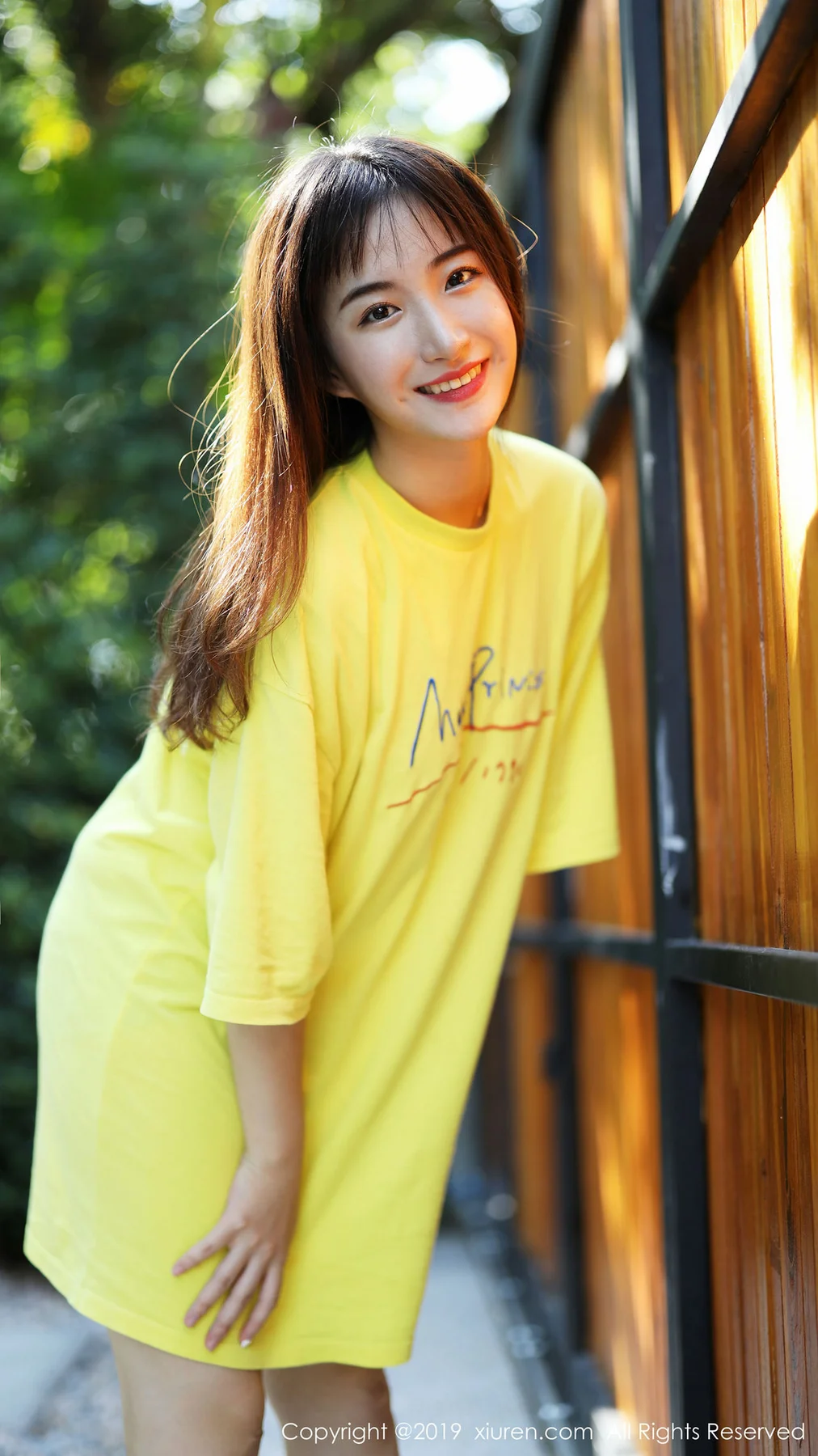 XiuRen 秀人 No.1892 室外小清新 艺儿拿铁 泰国旅拍写真 - 1