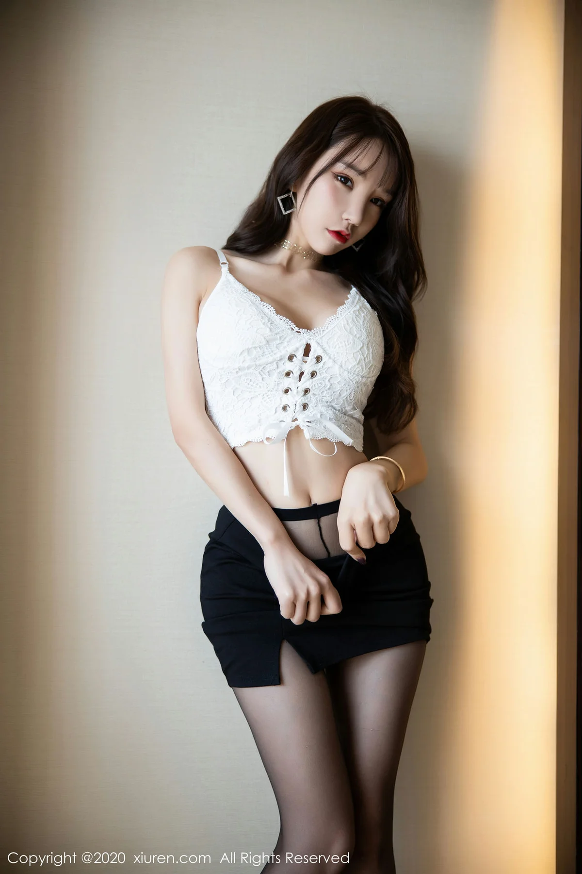 XiuRen 秀人 No.1904 黑丝短裙 周于希Sandy 黑丝美腿写真 - 3