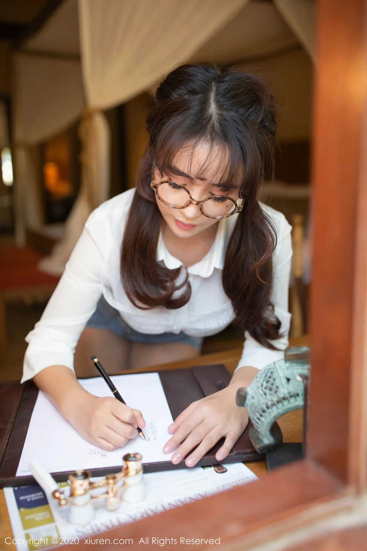 XiuRen 秀人 No.1910 爆乳萝莉79P 陶喜乐_lele 东欧旅拍写真 - 4