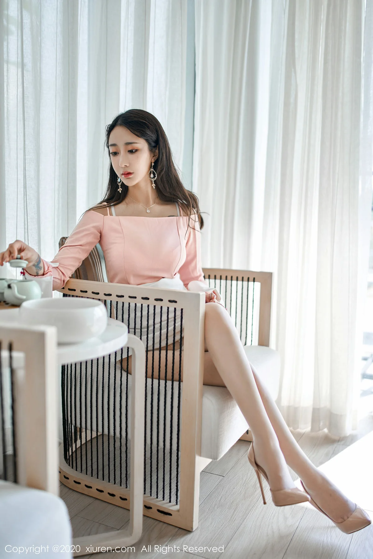 XiuRen 秀人 No.1944 开裆白丝诱惑气质 Betty林子欣 三亚旅拍写真 - 7