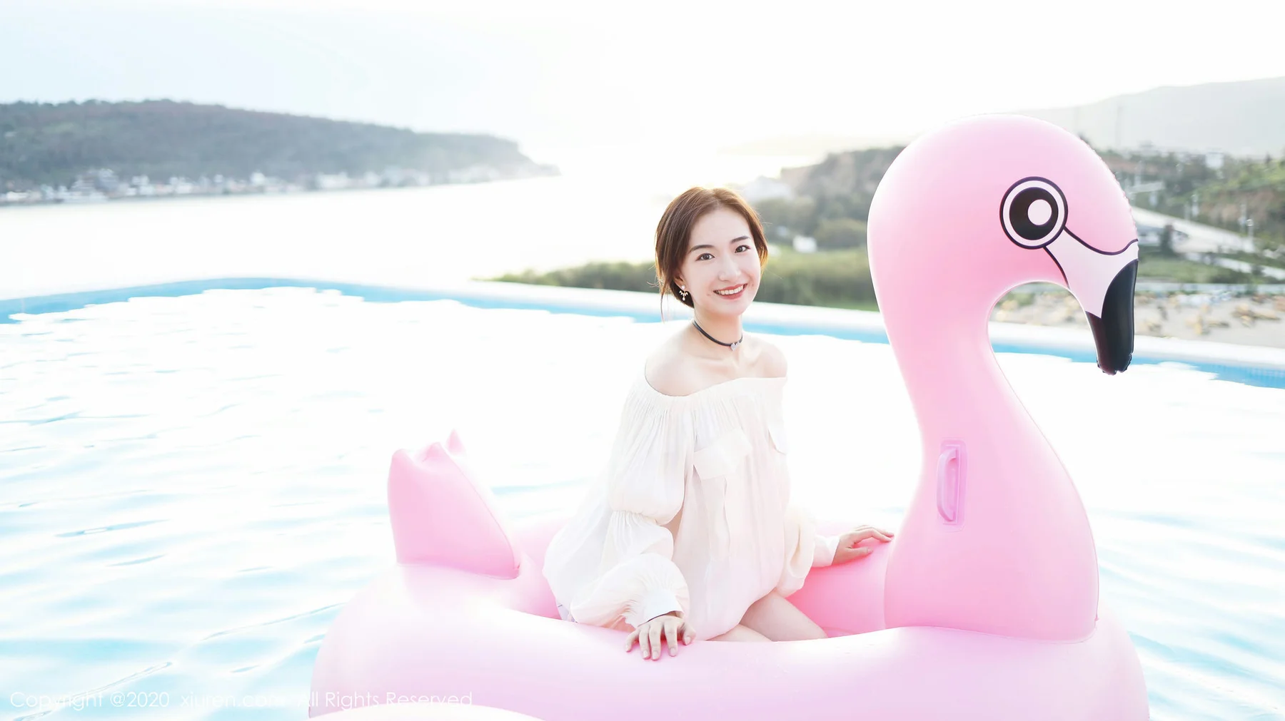 XiuRen 秀人 No.1956 艺儿拿铁 写真上架 - 1