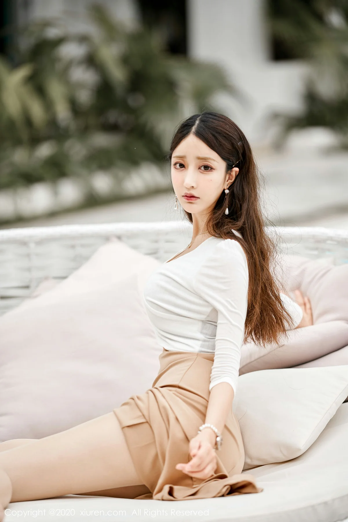 XiuRen 秀人 No.1993 开裆肉丝诱惑主题 Betty林子欣 三亚旅拍写真 - 6