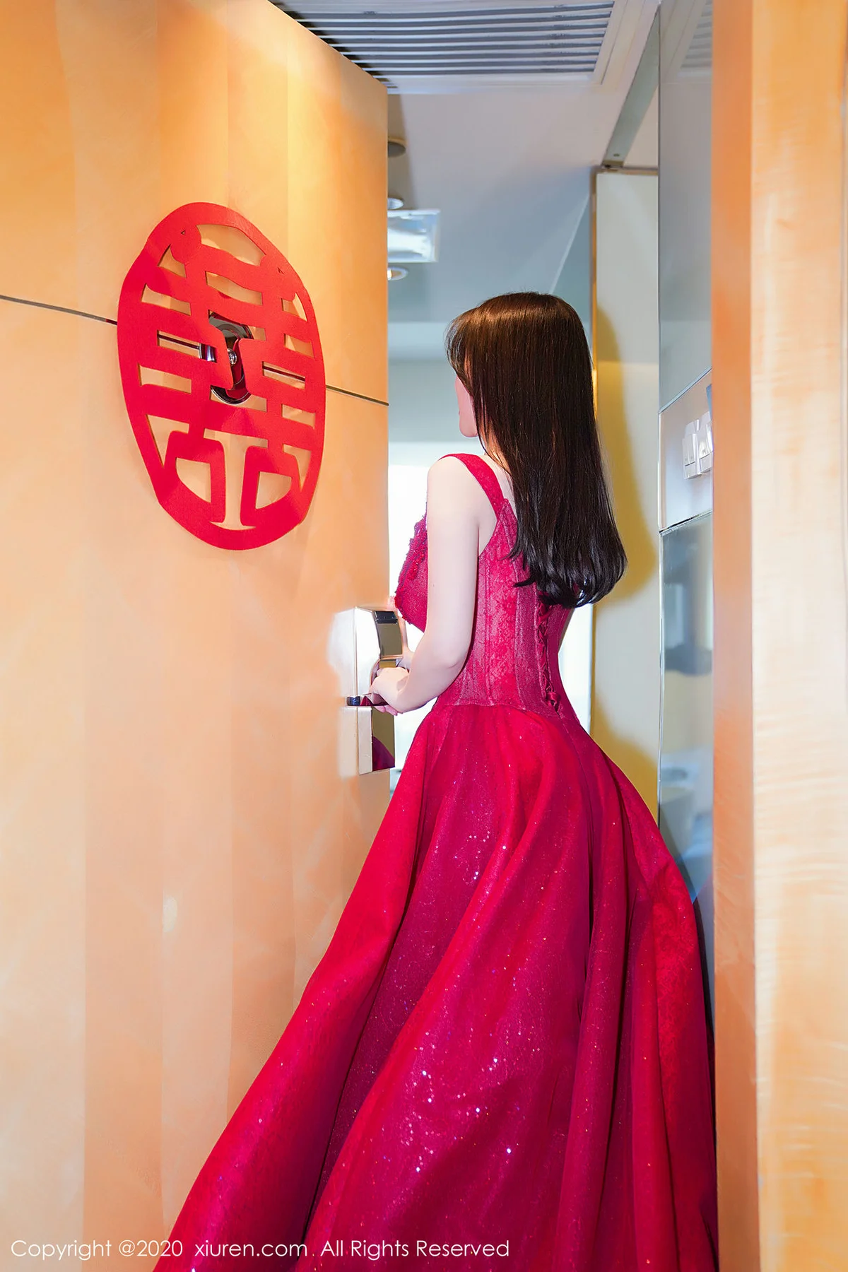 XiuRen 秀人 No.2058 巨乳新娘主题117P写真 糯美子Mini - 2