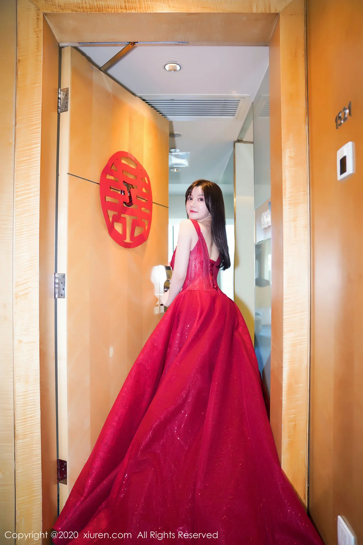 XiuRen 秀人 No.2058 巨乳新娘主题117P写真 糯美子Mini - 9