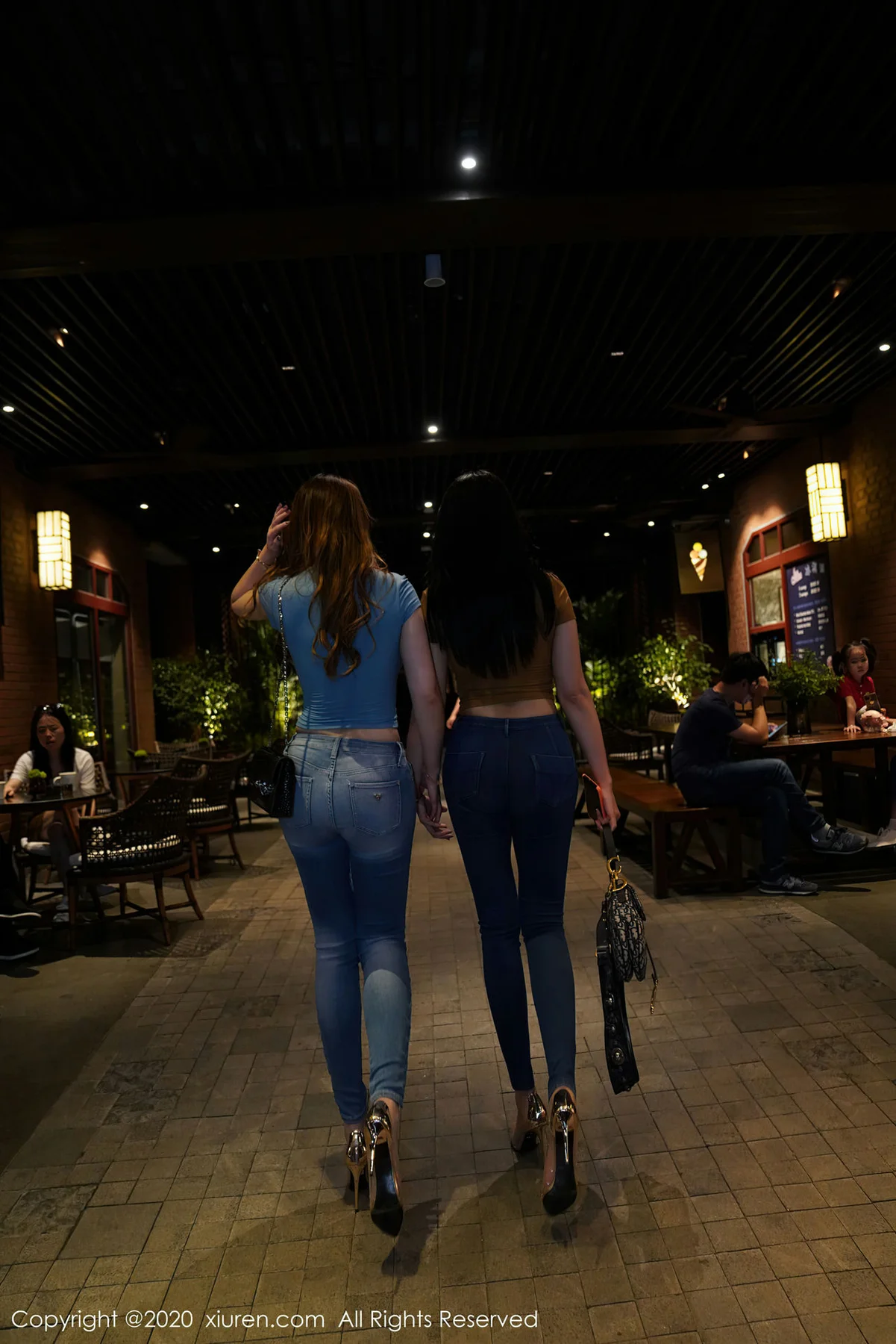 XiuRen 秀人 No.2622  模特合辑 尤妮丝和果儿 剧情主题写真 - 8