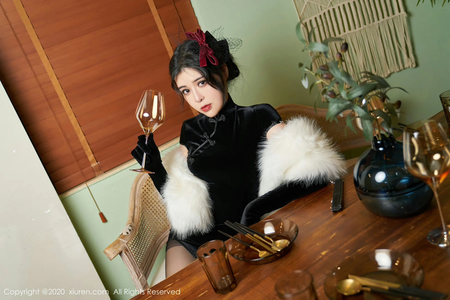 XiuRen 秀人 No.2669  旗袍少妇黑丝美腿 韩静安 - 9