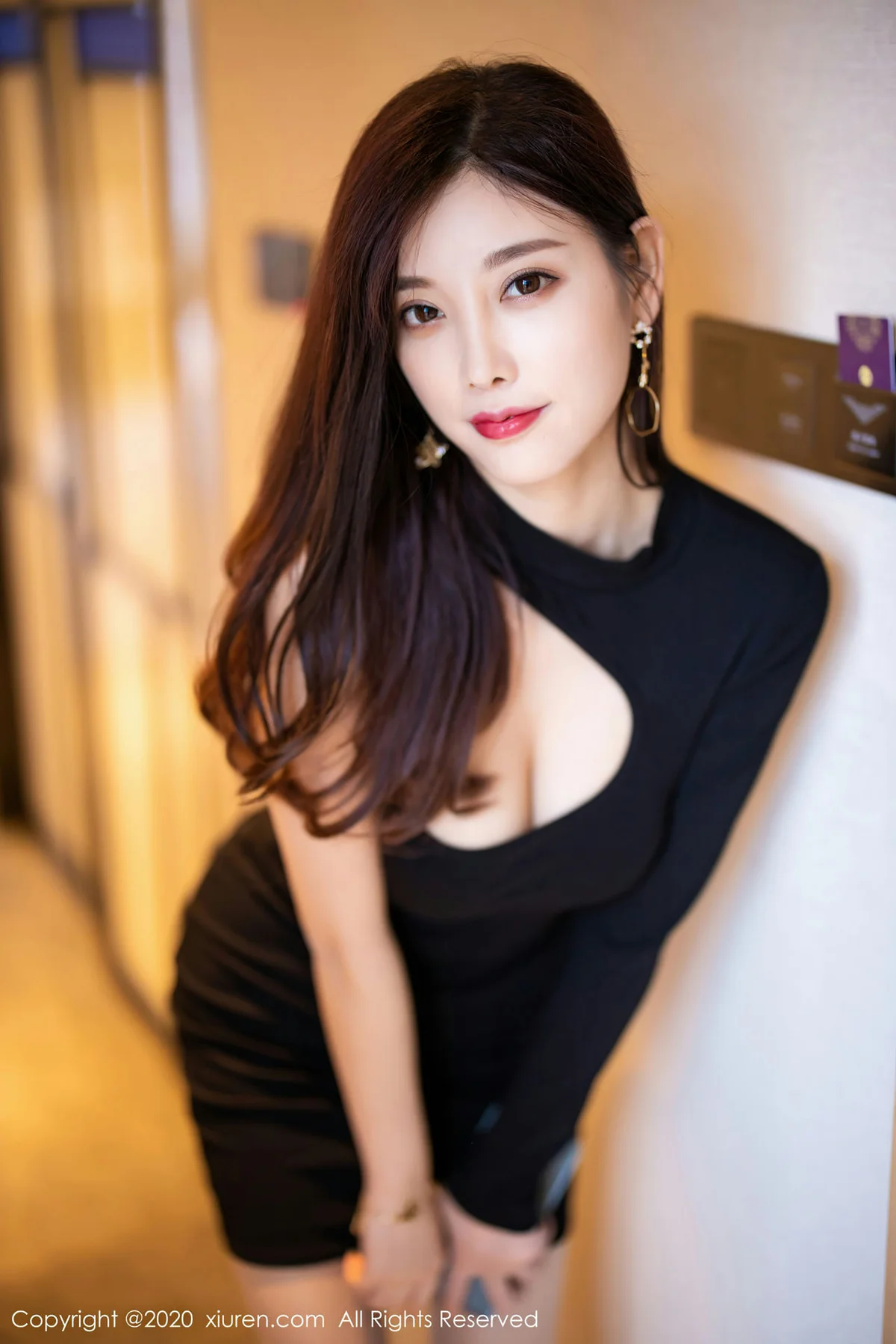 XiuRen 秀人 No.2733  杨晨晨 雪峰春光乍泄 - 10