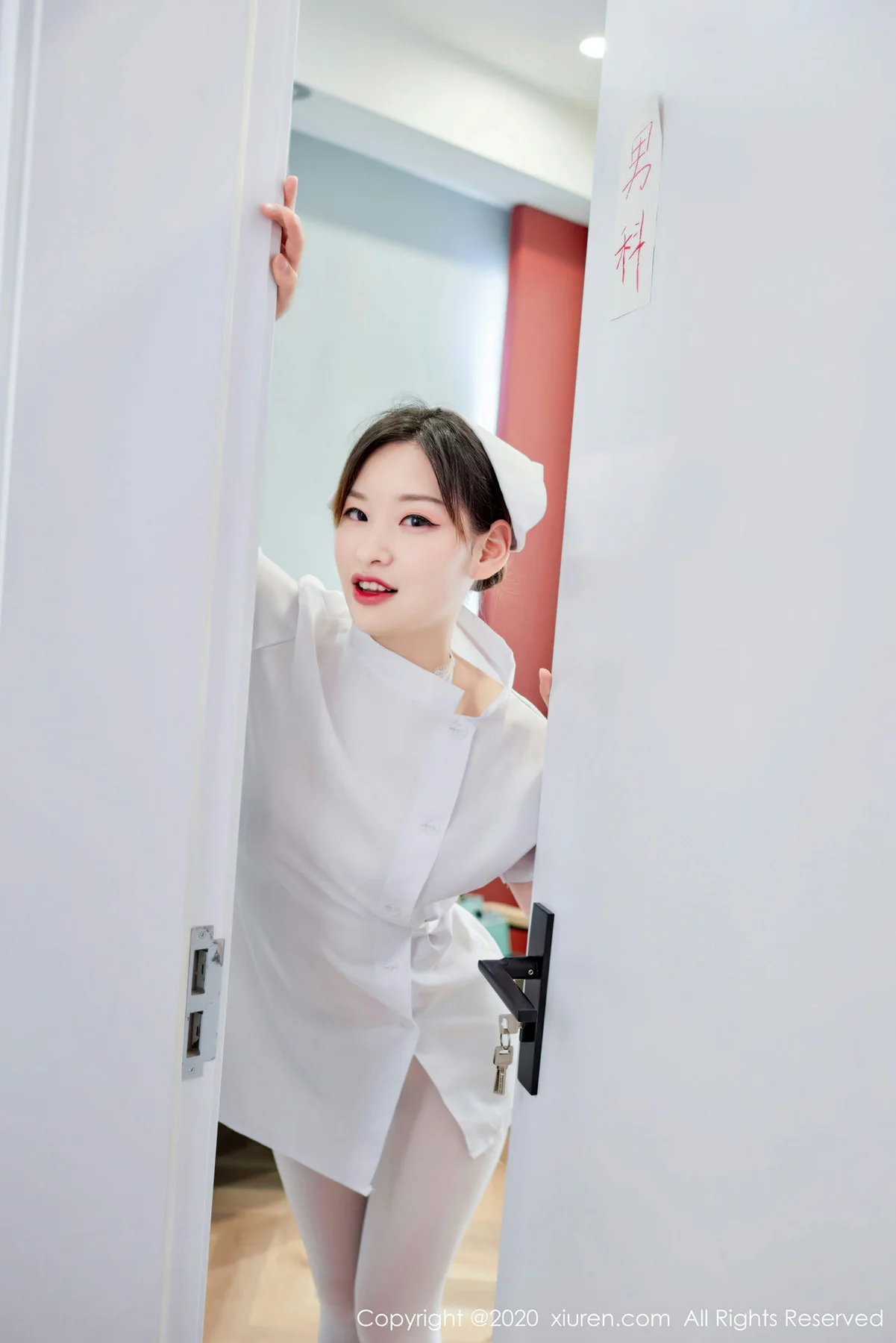 XiuRen 秀人 No.2789  护士制服 范京宜 女神范 - 1